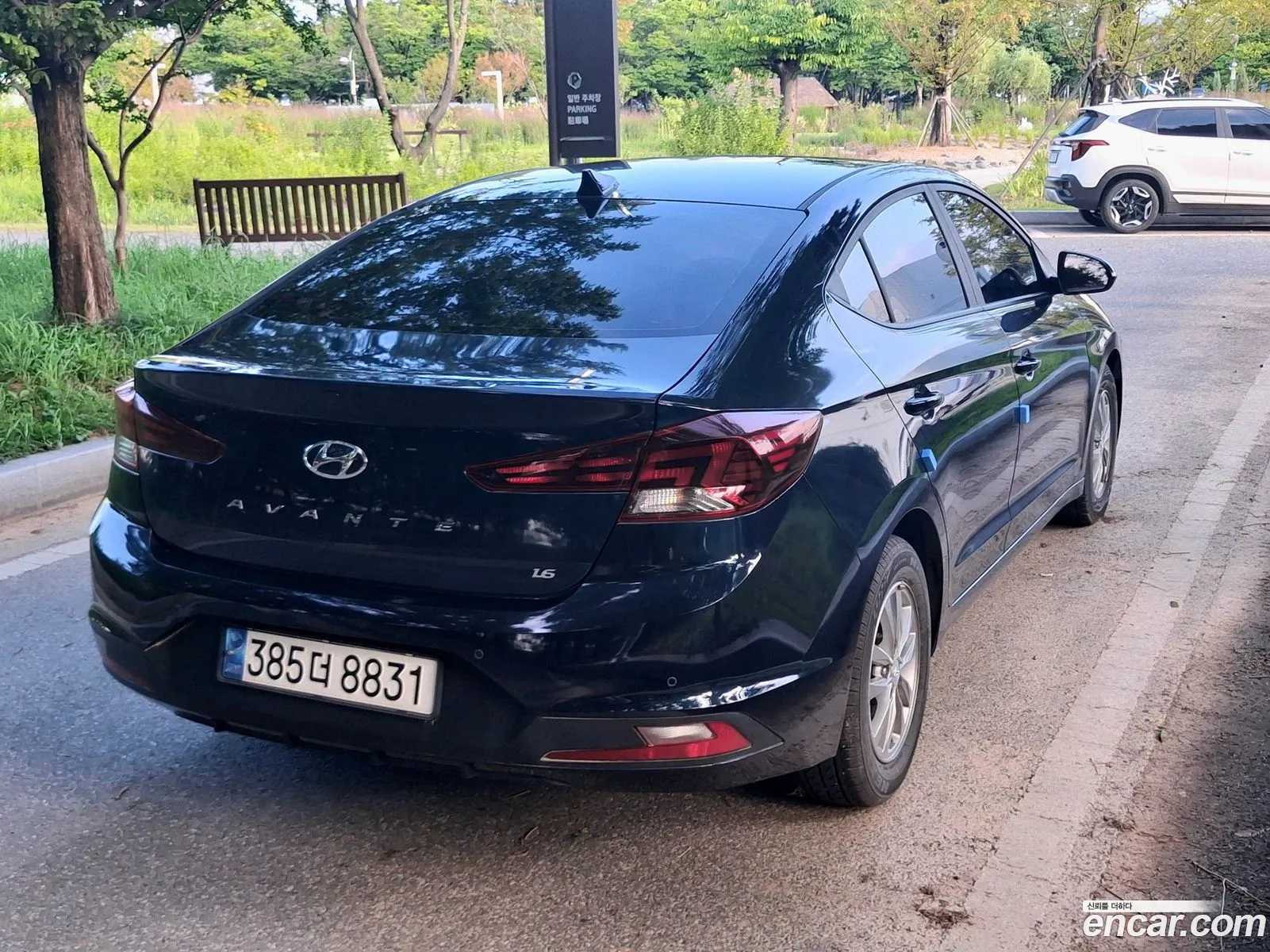 Hyundai Elantra AD 2019 — 9
