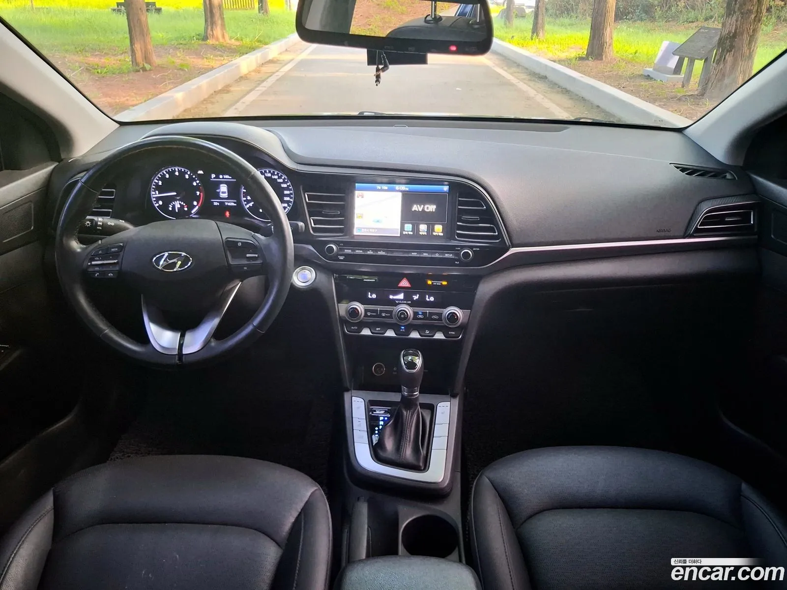 Hyundai Elantra AD 2019 — 6