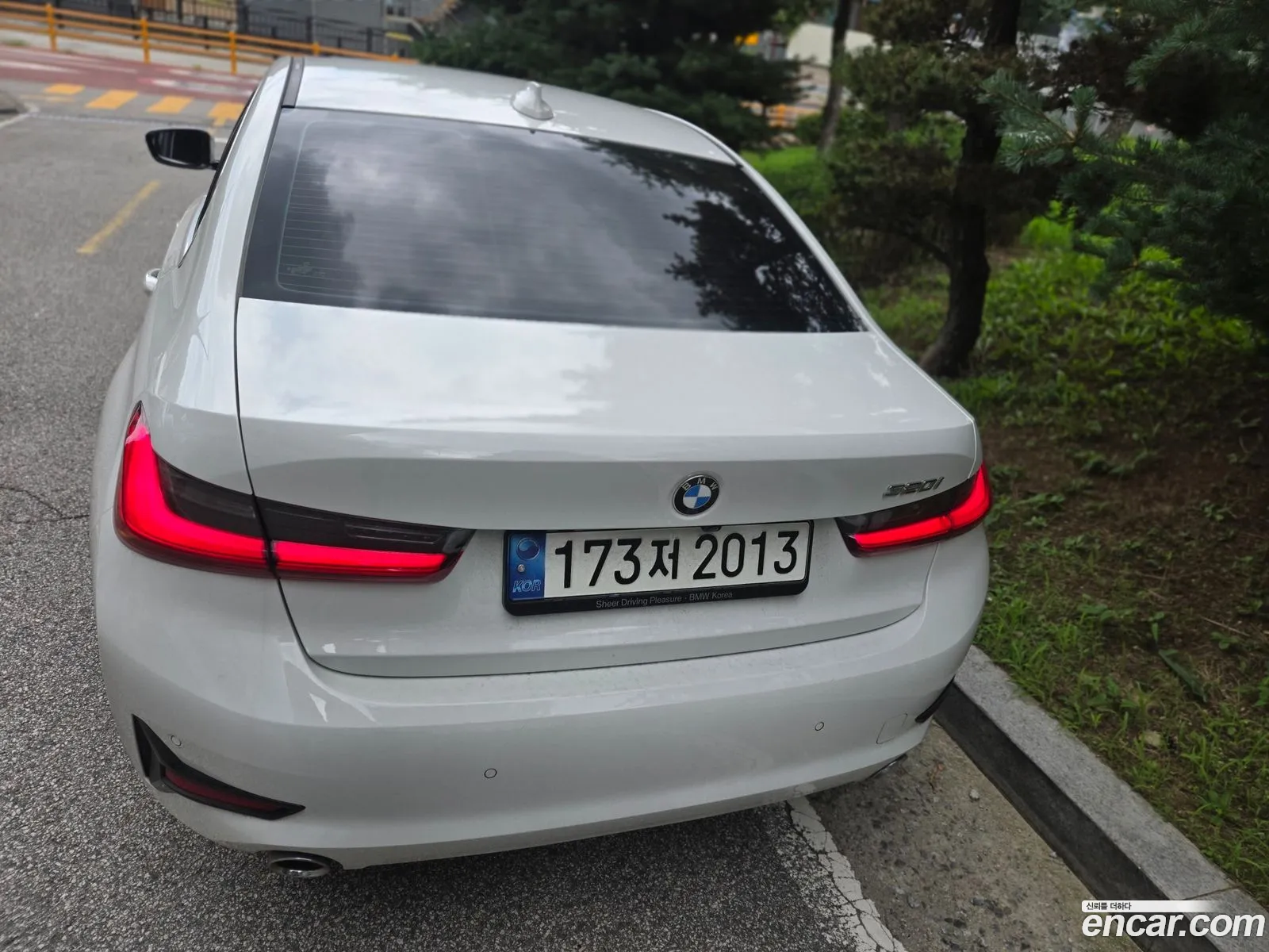 BMW 3 Series 2021 — 5