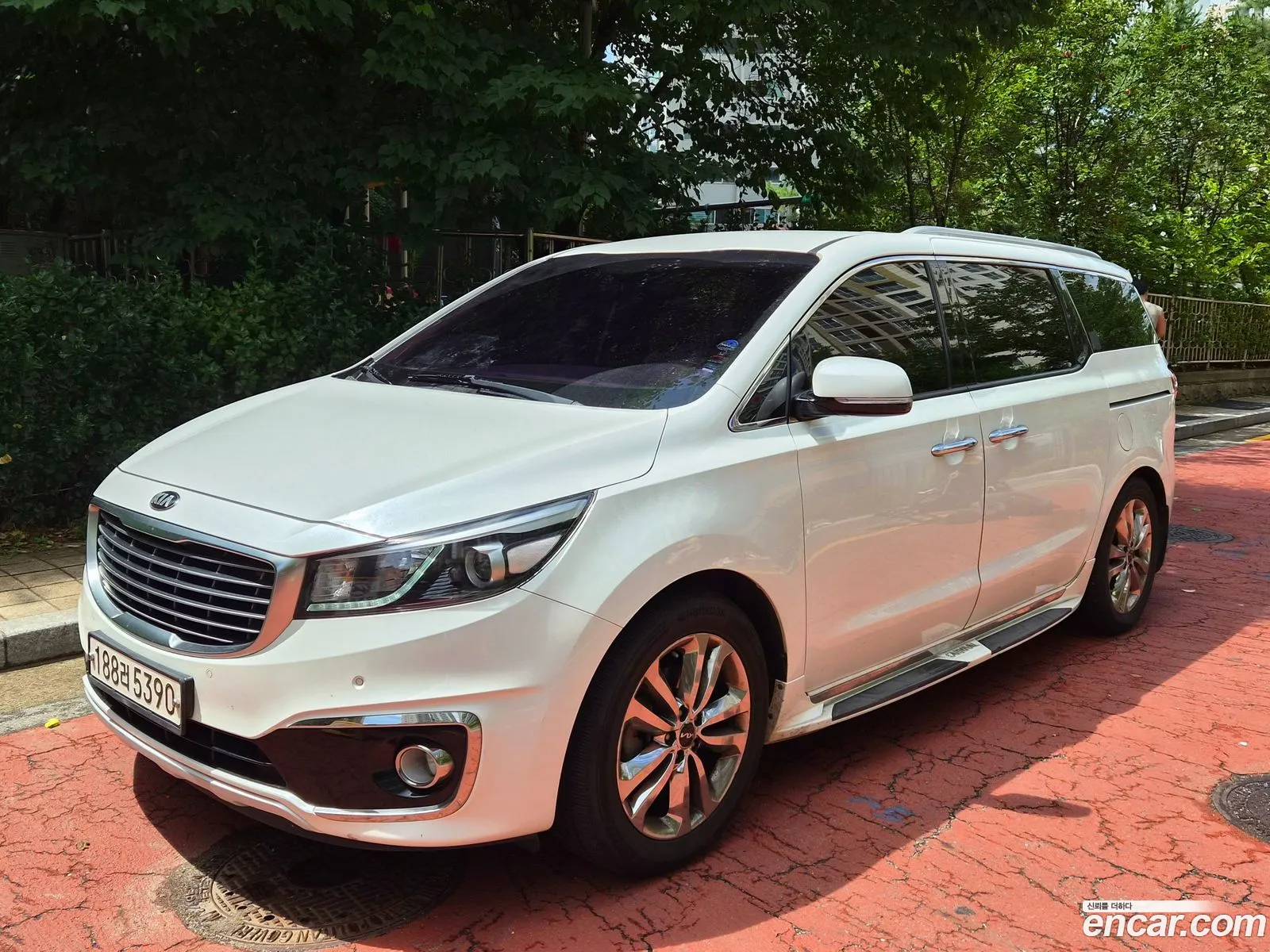 Kia Carnival 2016 — 20