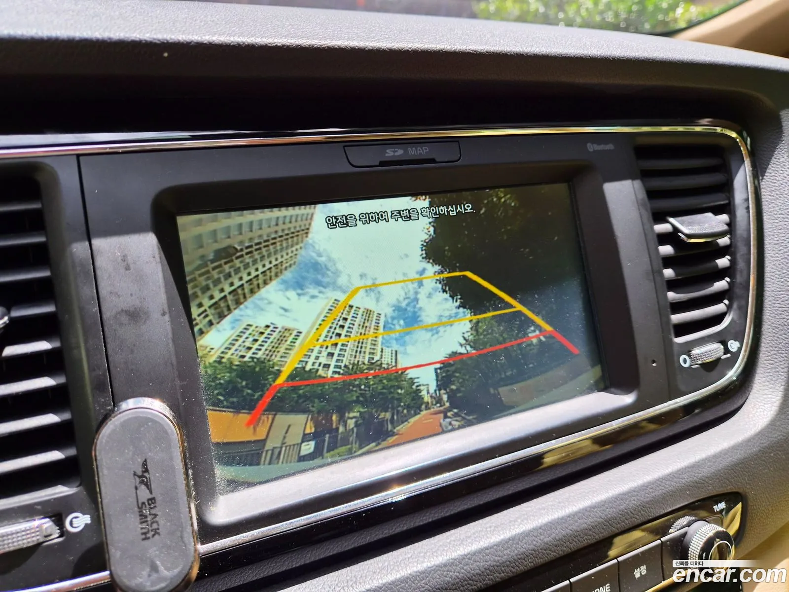 Kia Carnival 2016 — 15