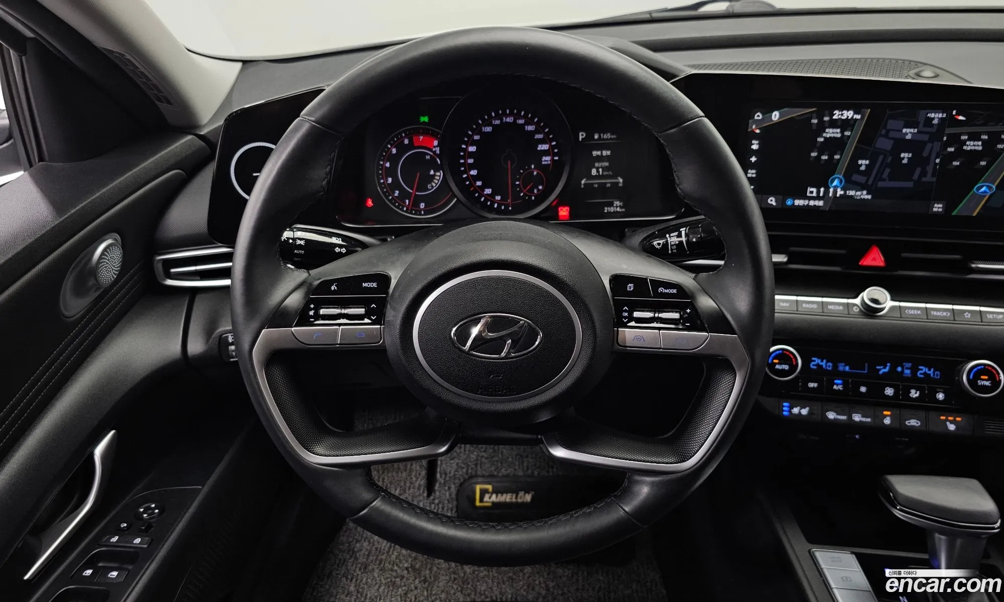 Hyundai Elantra 2021 — 30