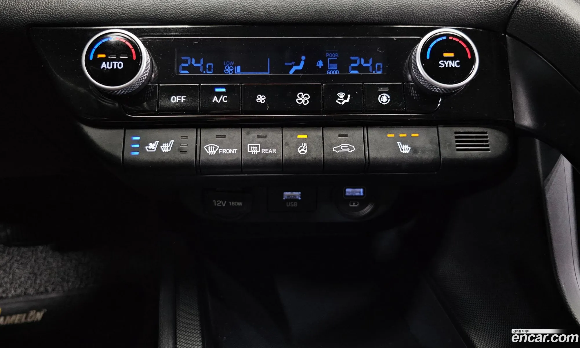 Hyundai Elantra 2021 — 19
