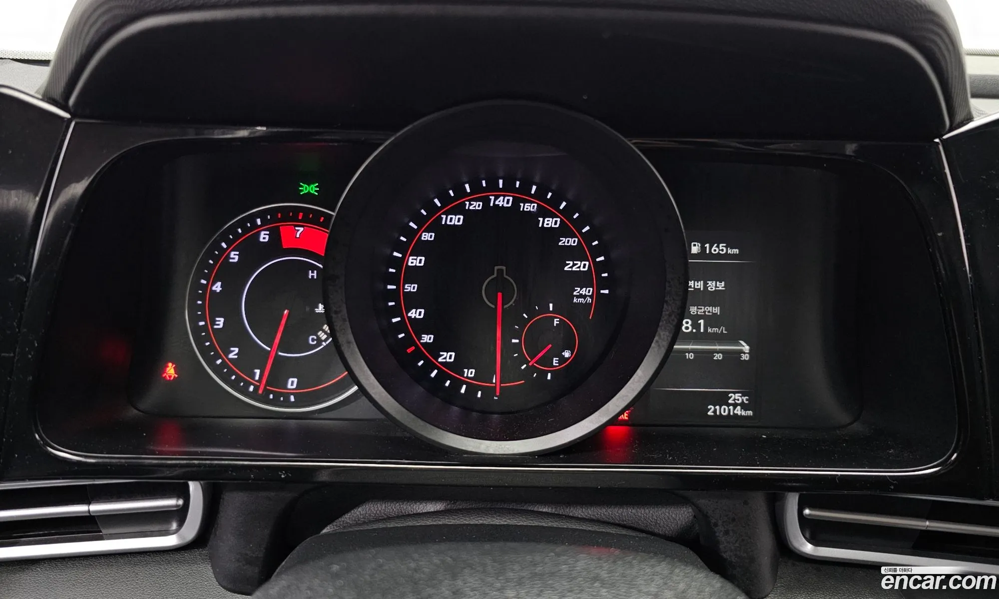 Hyundai Elantra 2021 — 10