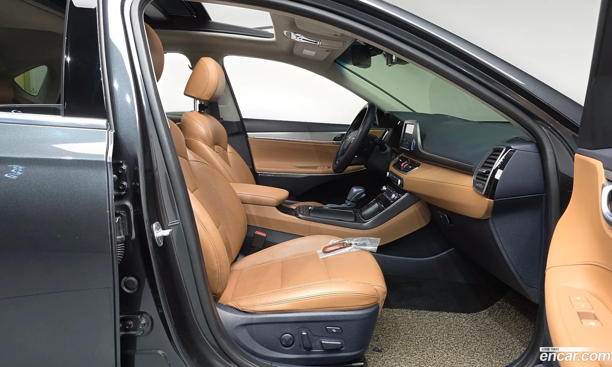 Hyundai Grandeur IG 2019 — 16