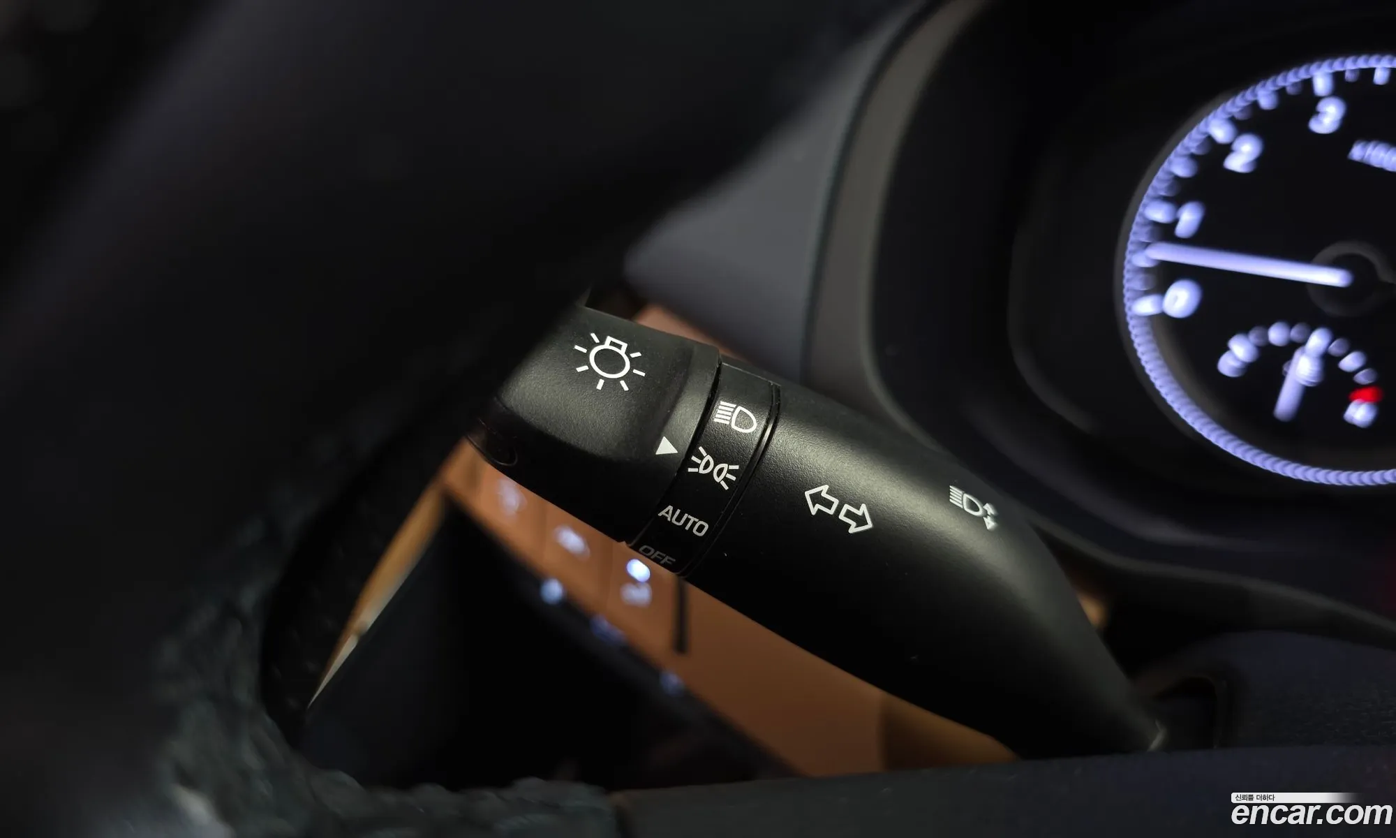 Hyundai Grandeur IG 2019 — 13