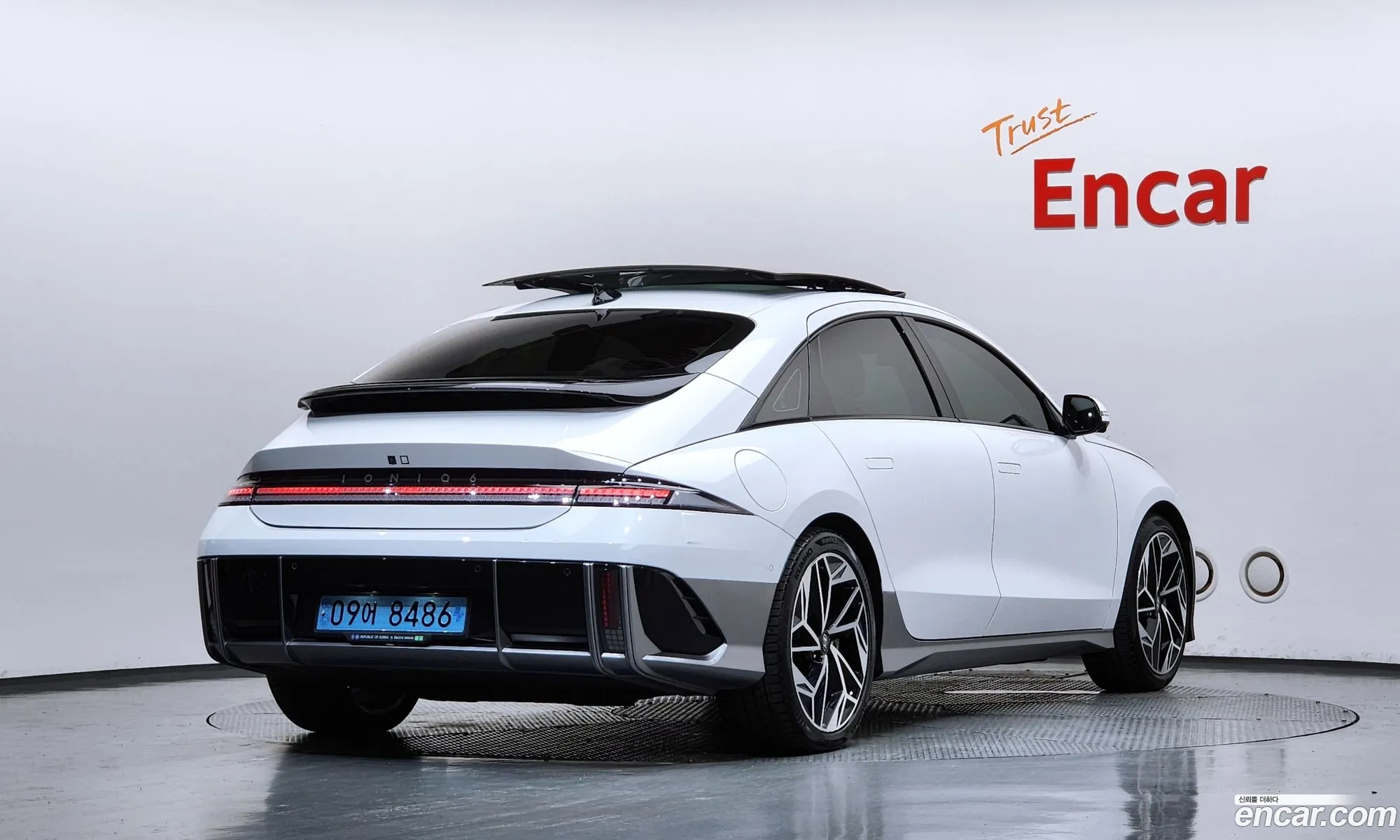 Hyundai Ioniq 6 2022 — 31