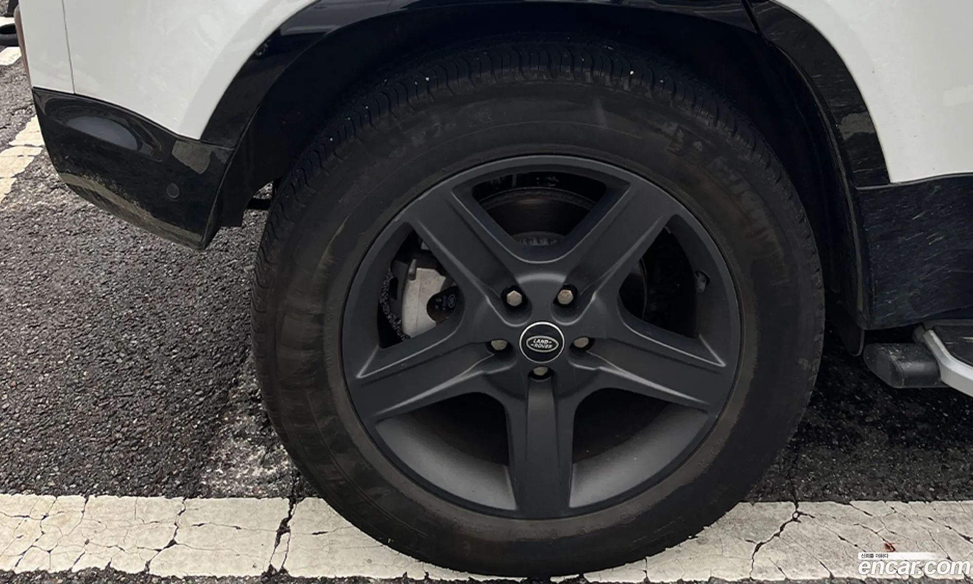 Land Rover Defender 2022 — 18