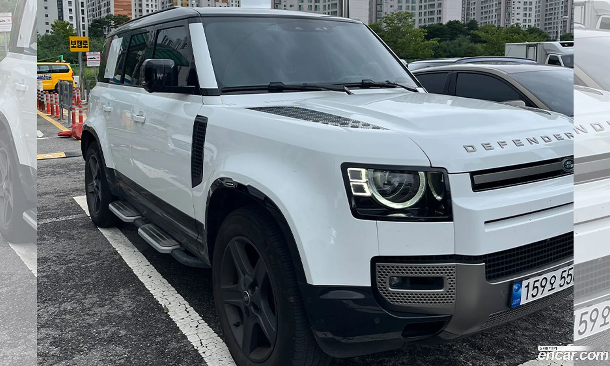 Land Rover Defender 2022 — 20
