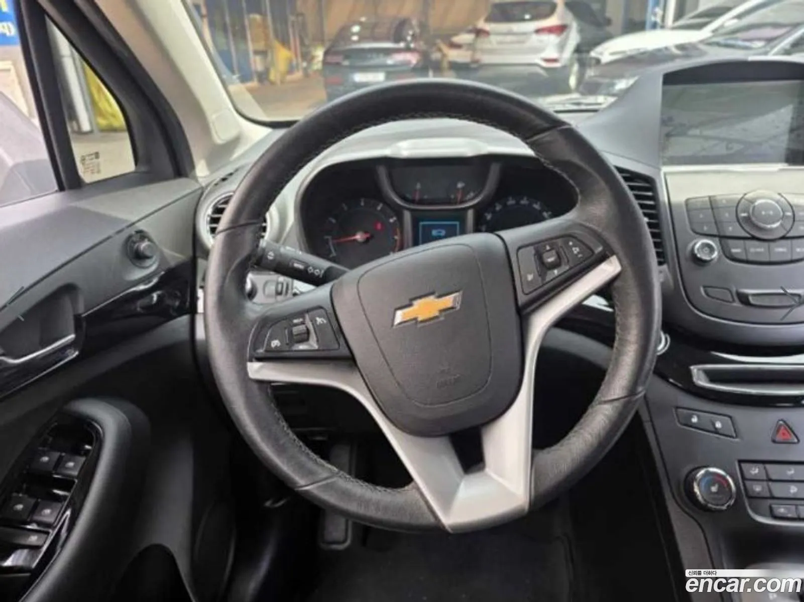 Chevrolet (GM Daewoo) Orlando 2017 — 9