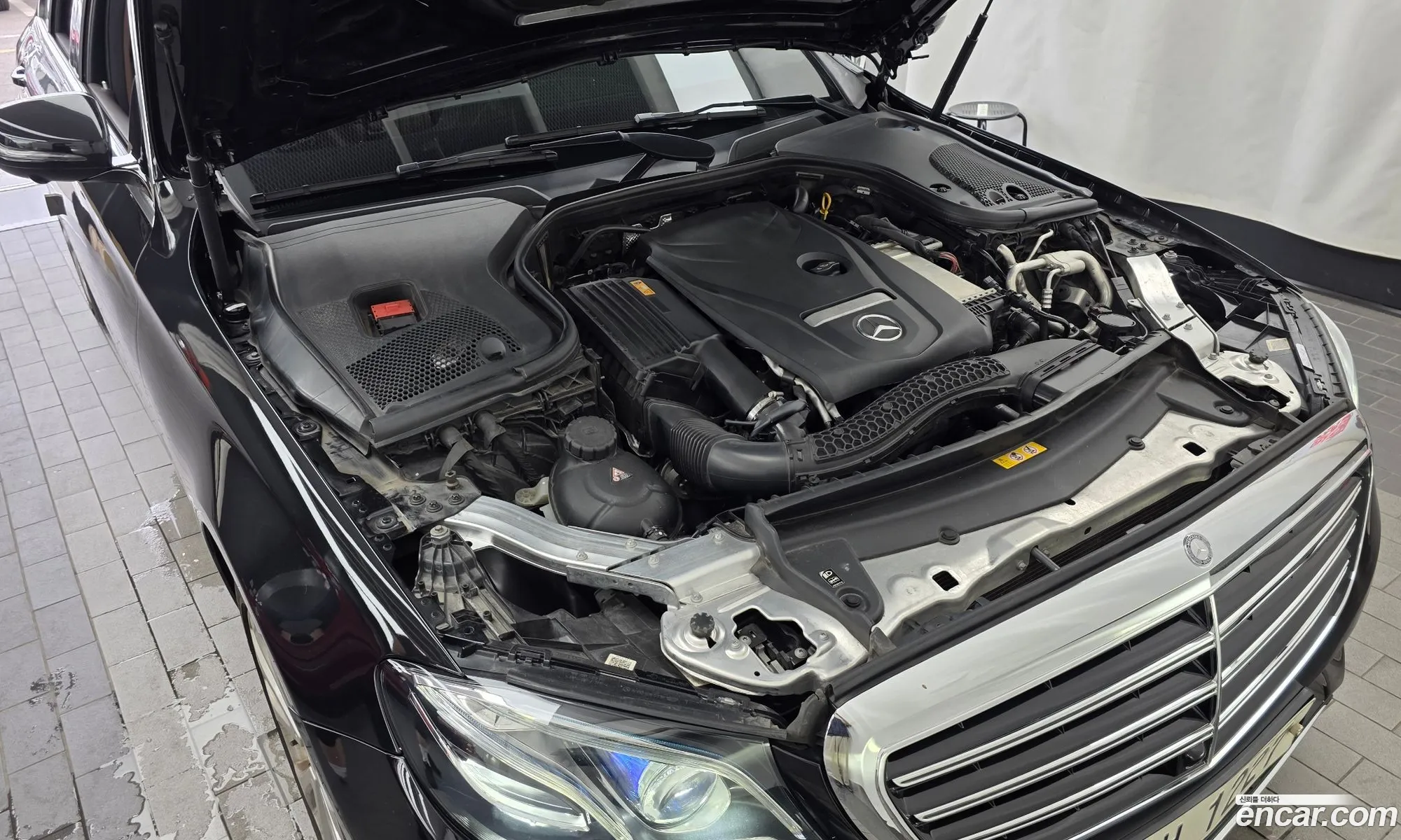 Mercedes-Benz E-Class W213 2017 WDDZF4JB2HA159269 — 11