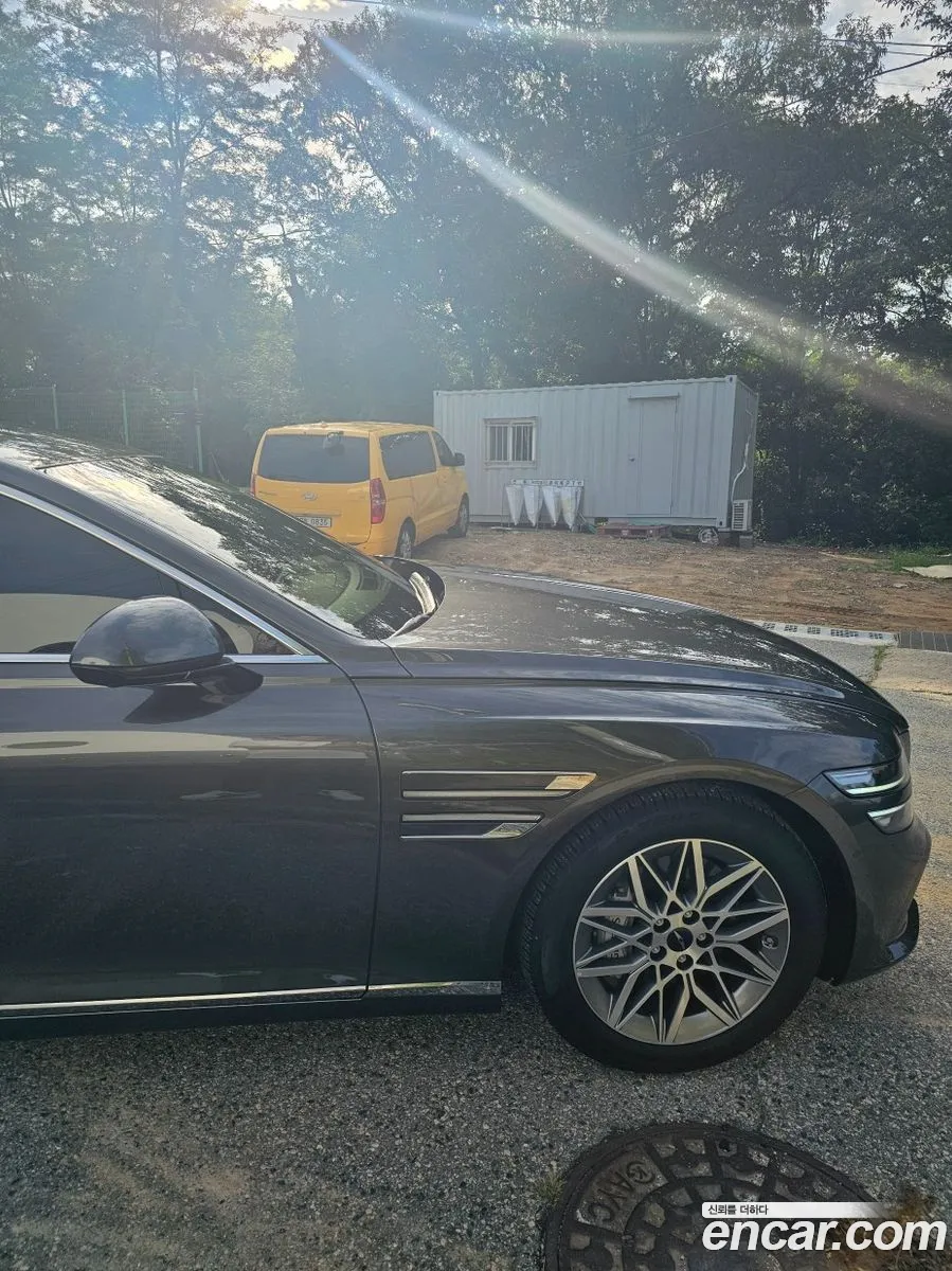 Genesis G80 2025 — 9