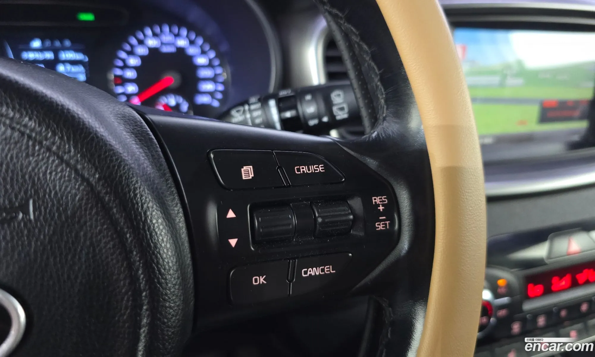 Kia Sorento 2015 KNAPS81ABFA103502 — 17