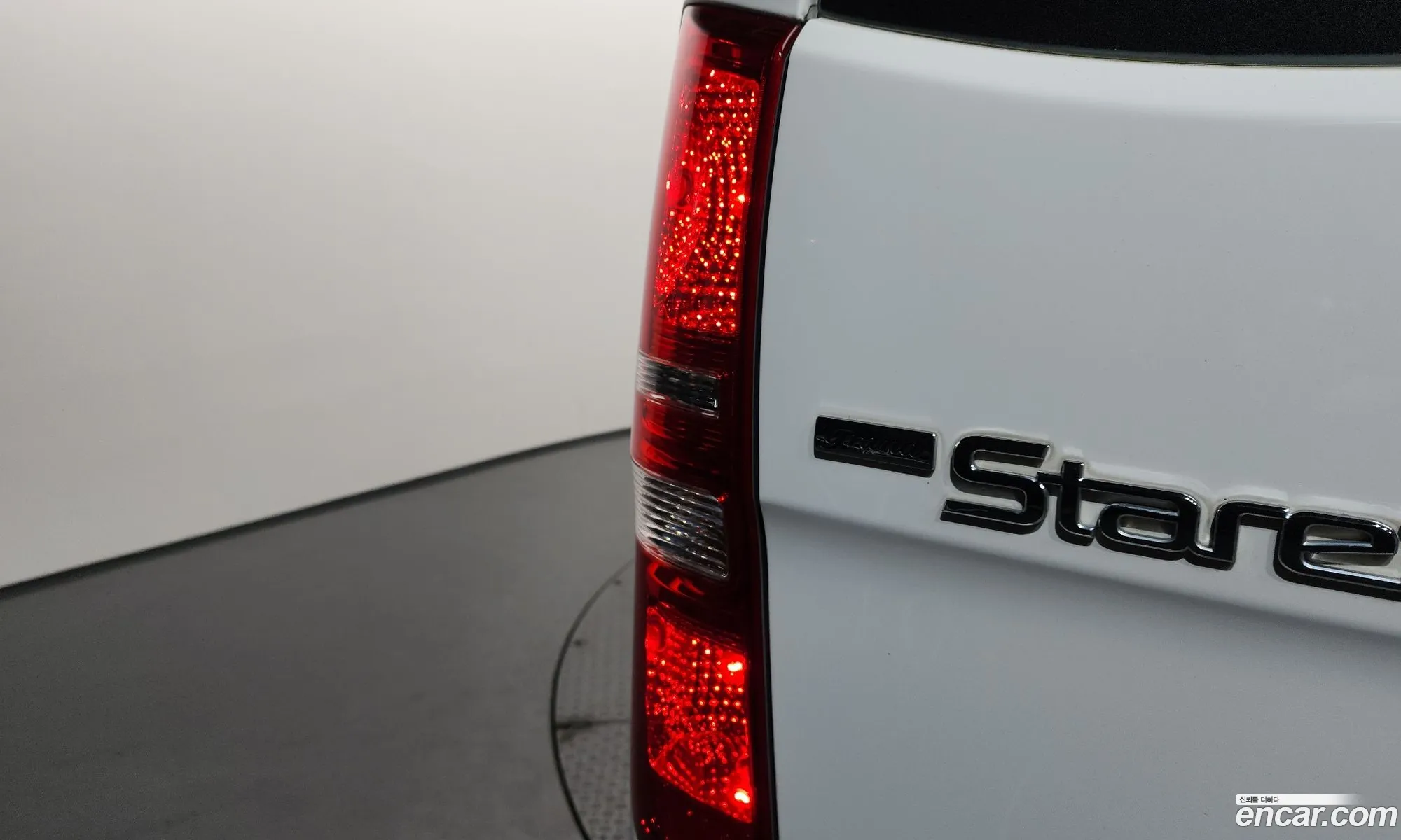 Hyundai Grand Starex 2020 — 26