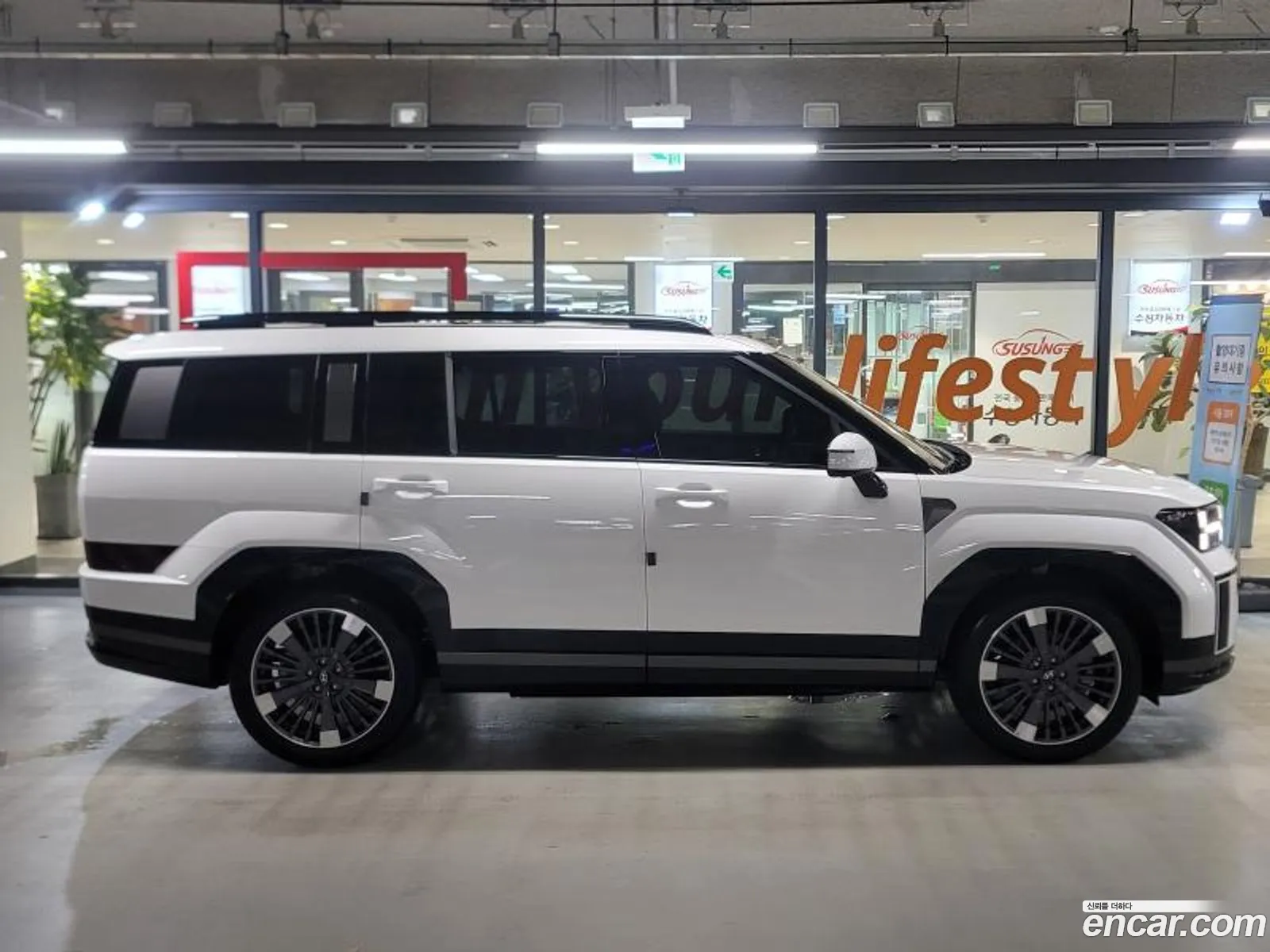 Hyundai Santa Fe 2025 — 12