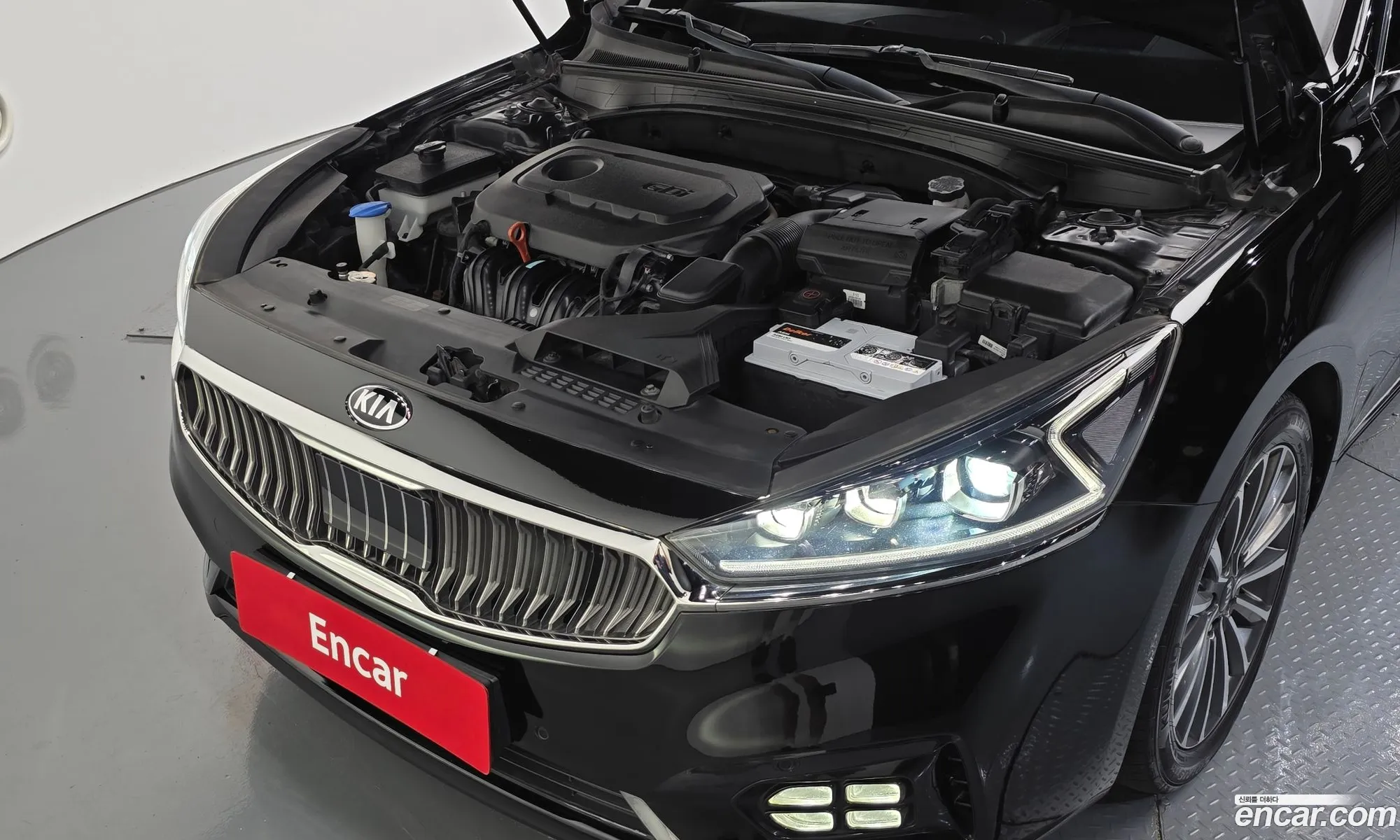 Kia K7 2019 KNALB415BKA158162 — 8
