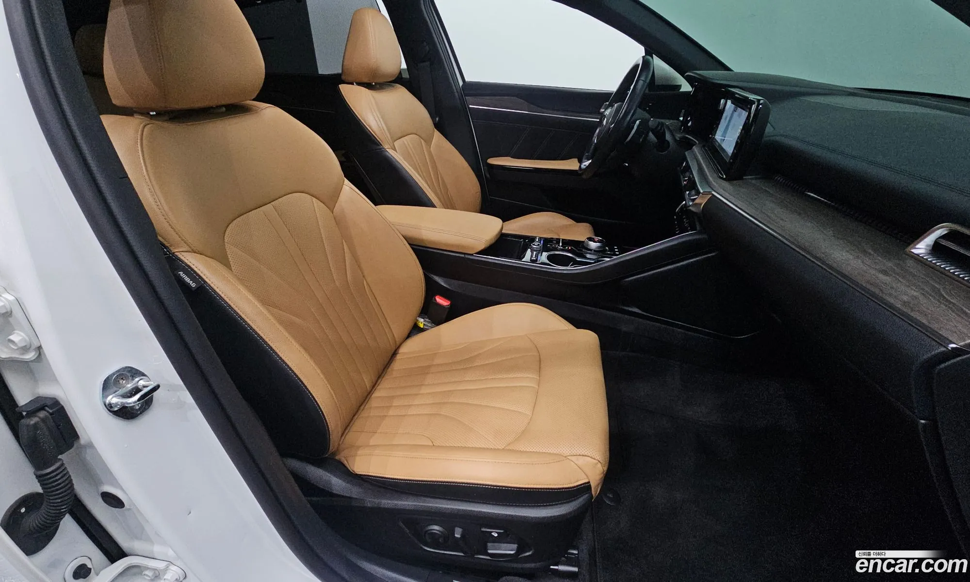 Kia K5 2020 KNAG541ABLA041399 — 31