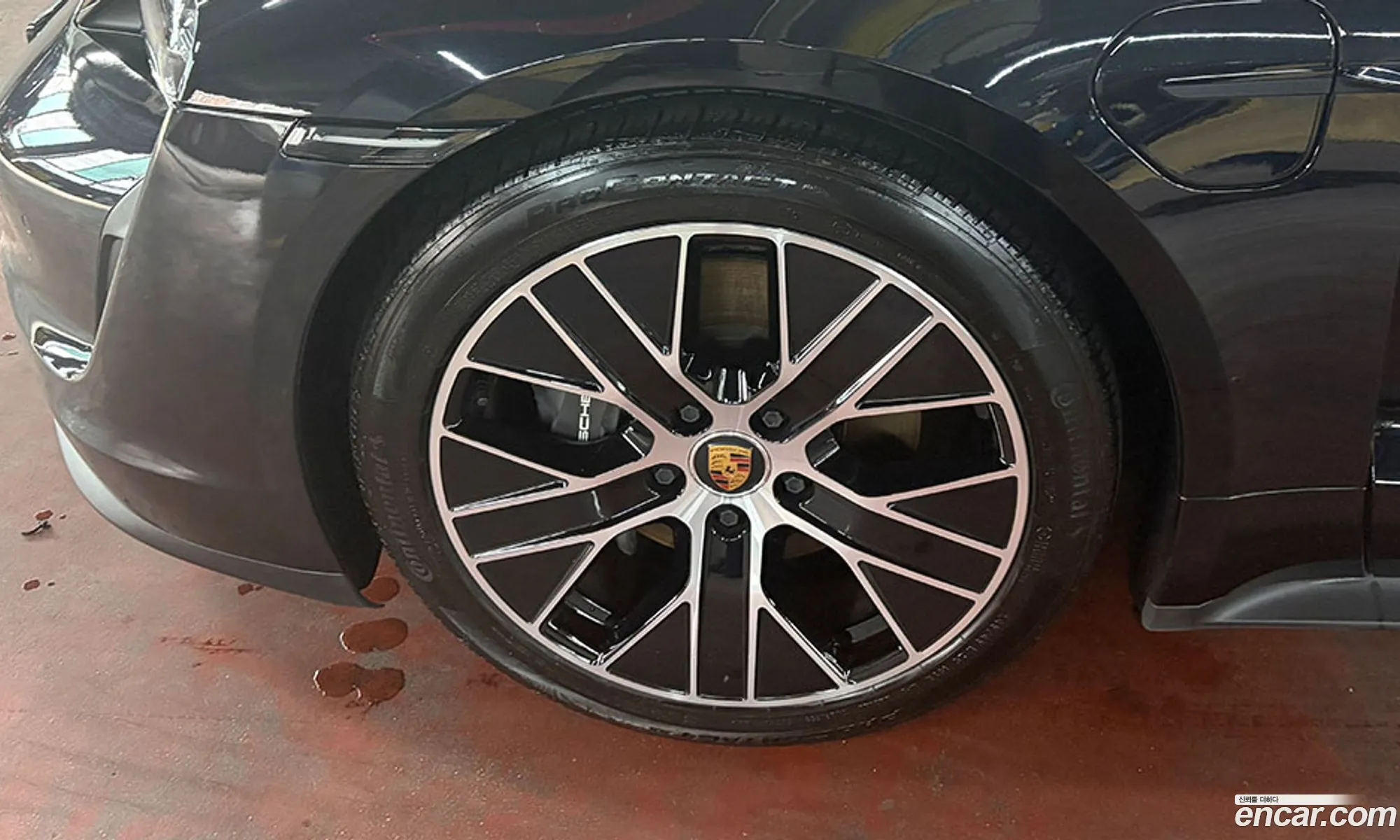 Porsche Taycan 2023 — 5