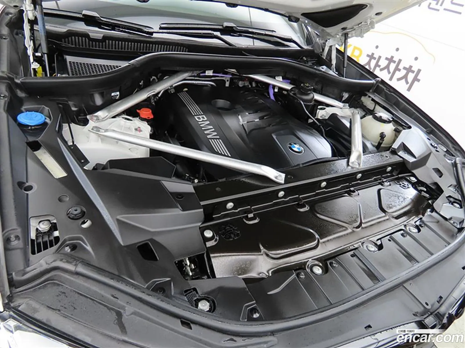 BMW X6 2023 — 17