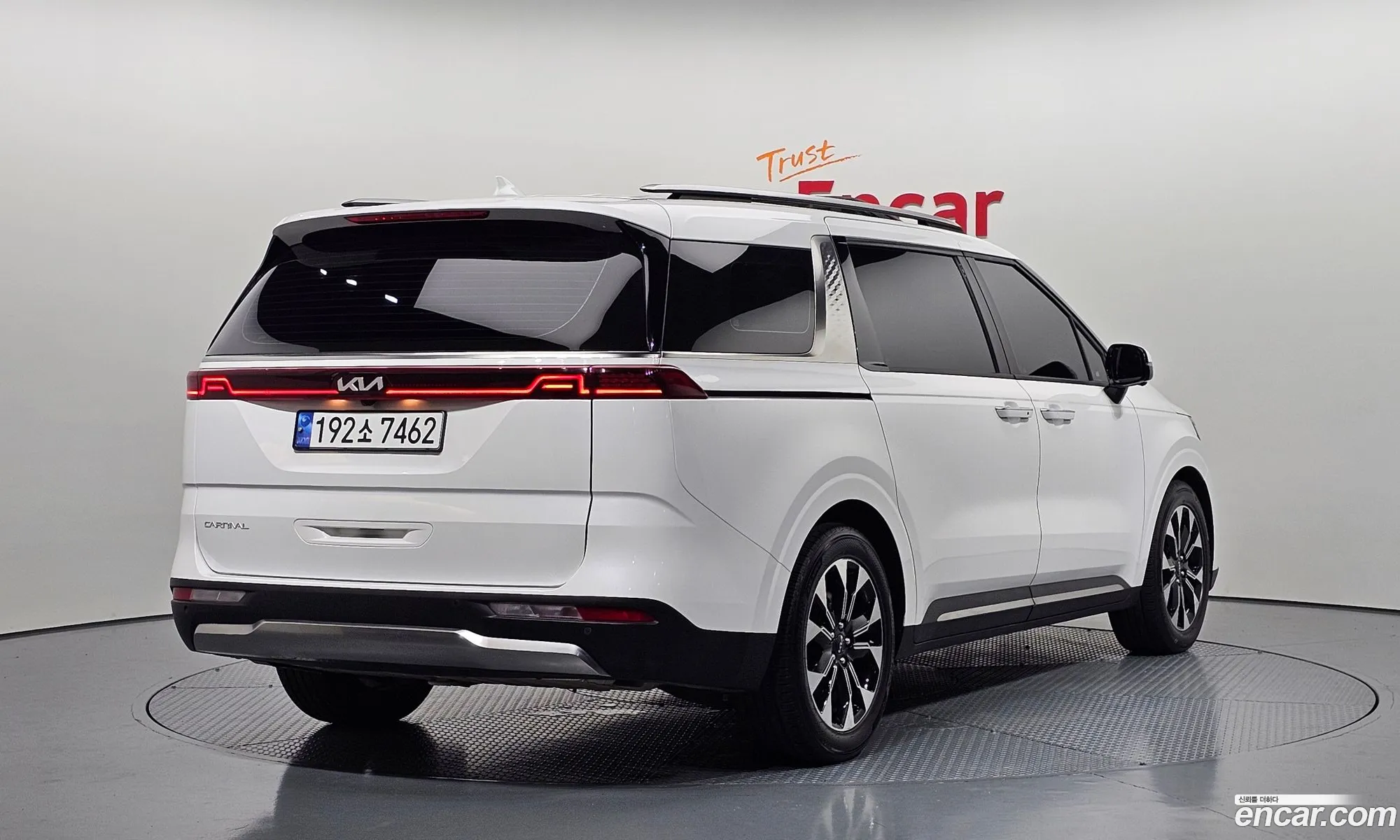 Kia Carnival 2023 KNANC81BBPS387110 — 16