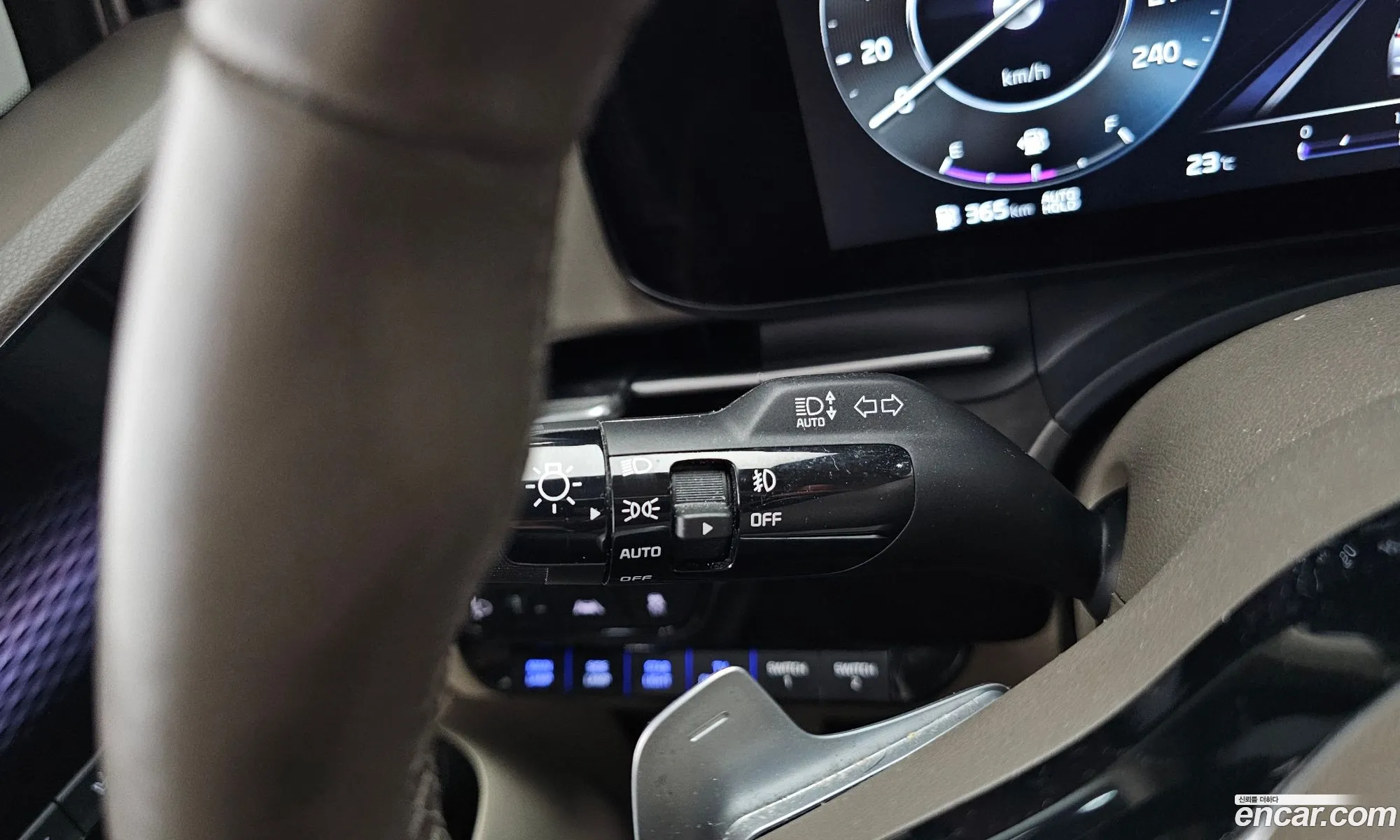 Kia Carnival 2023 KNANE813BPS252804 — 17