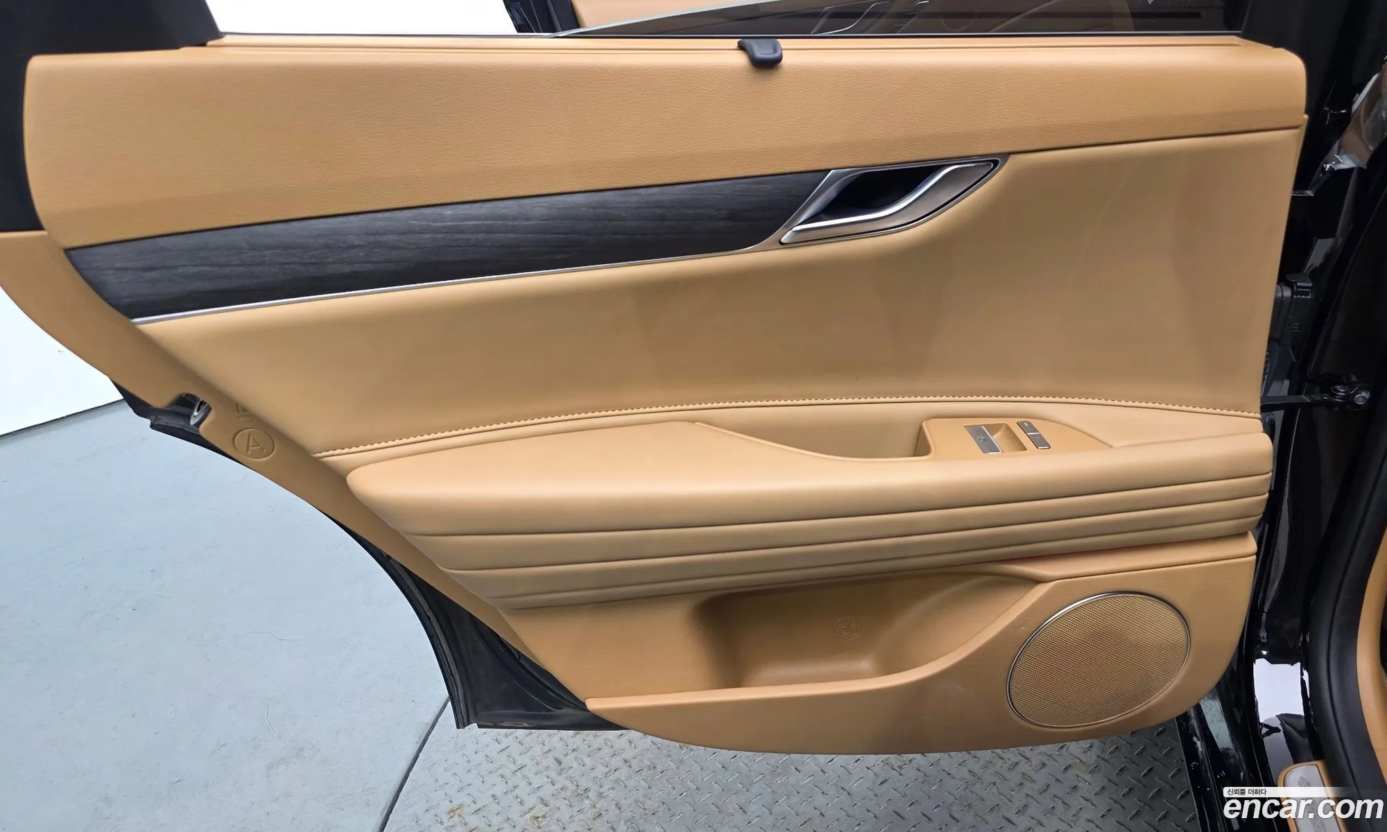 Genesis G80 2024 — 28