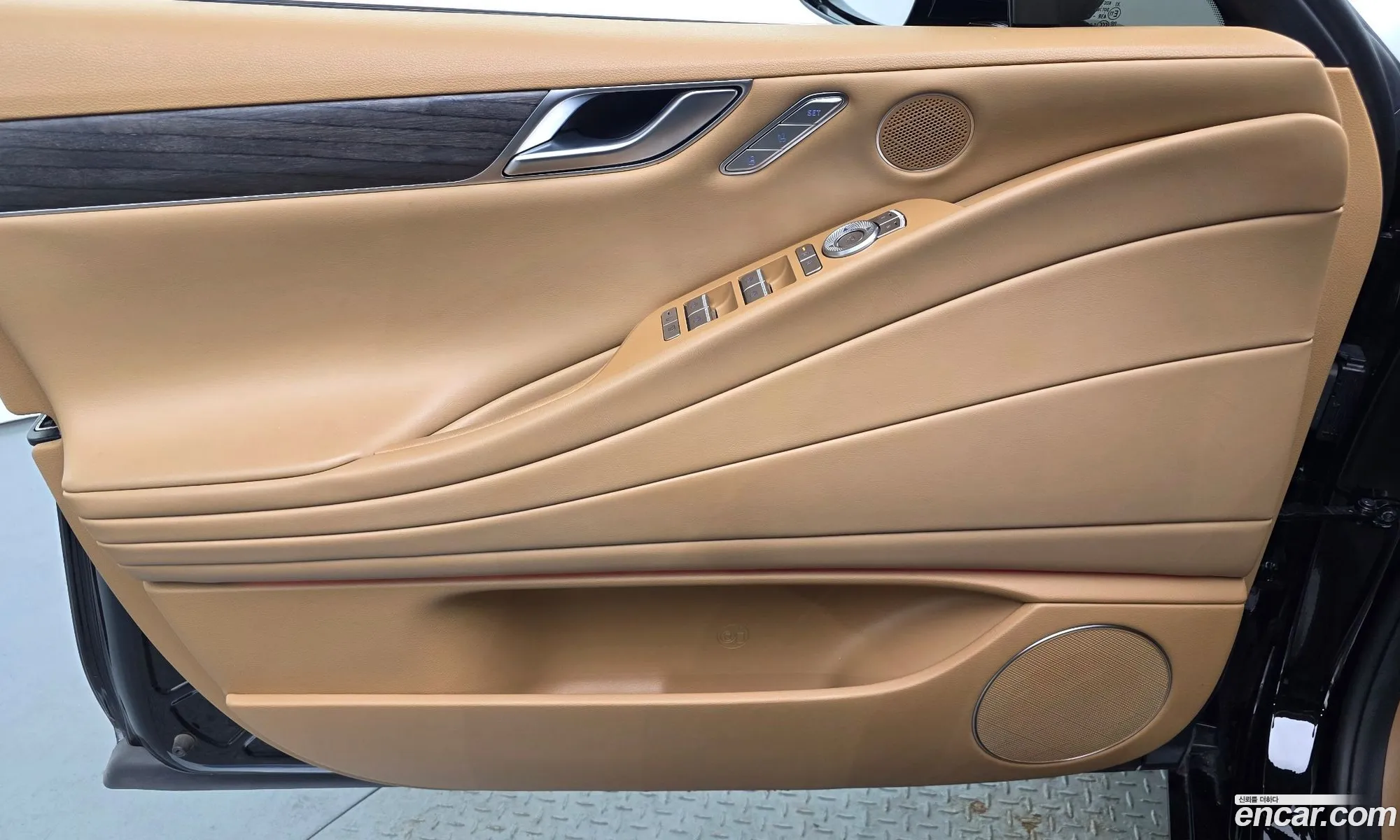 Genesis G80 2024 — 10