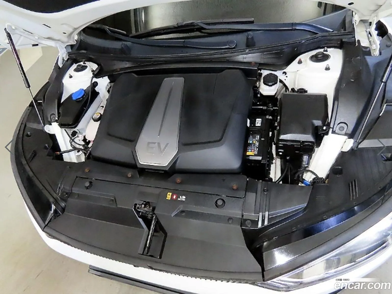 Kia EV6 2022 — 13