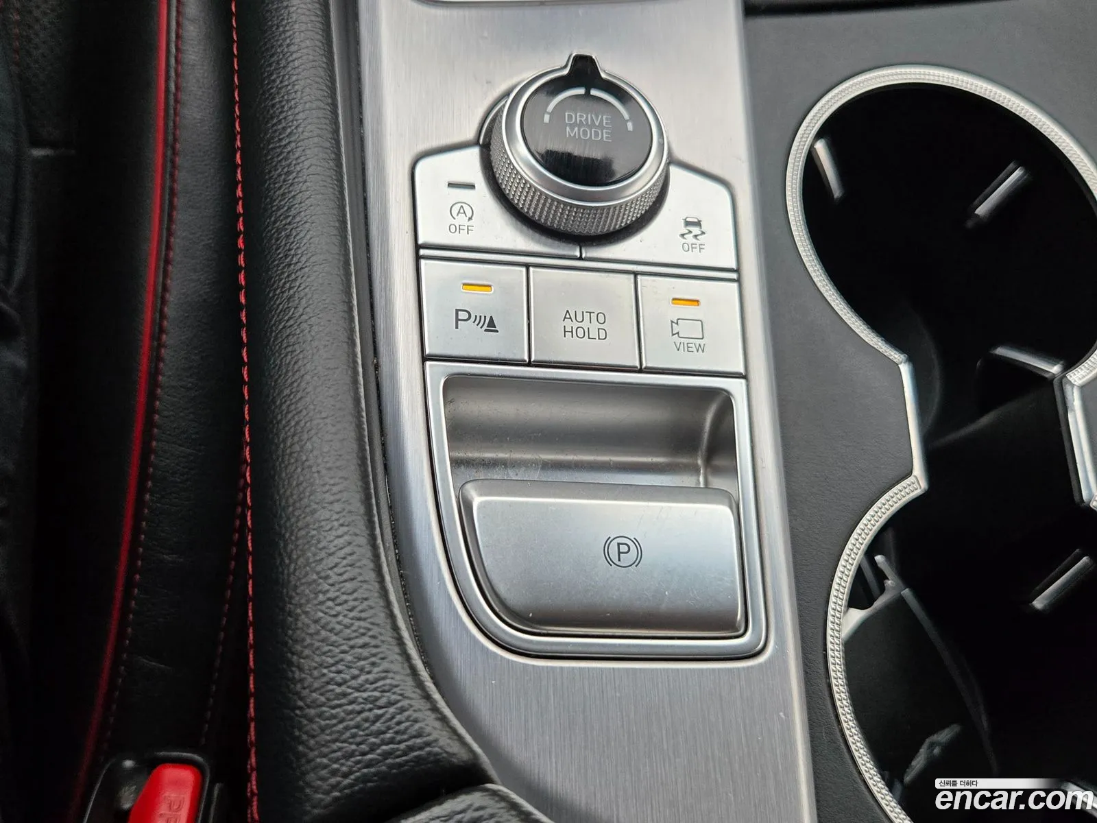 Genesis G70 2019 — 16