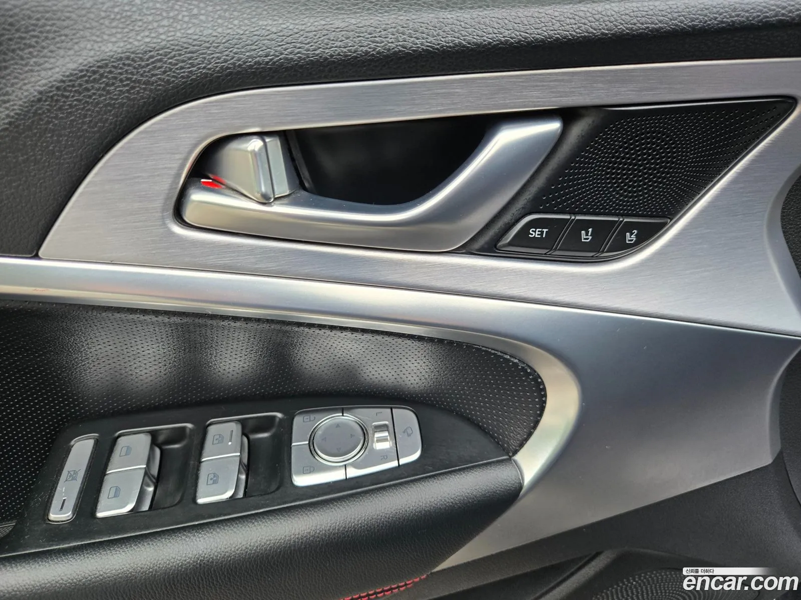 Genesis G70 2019 — 8