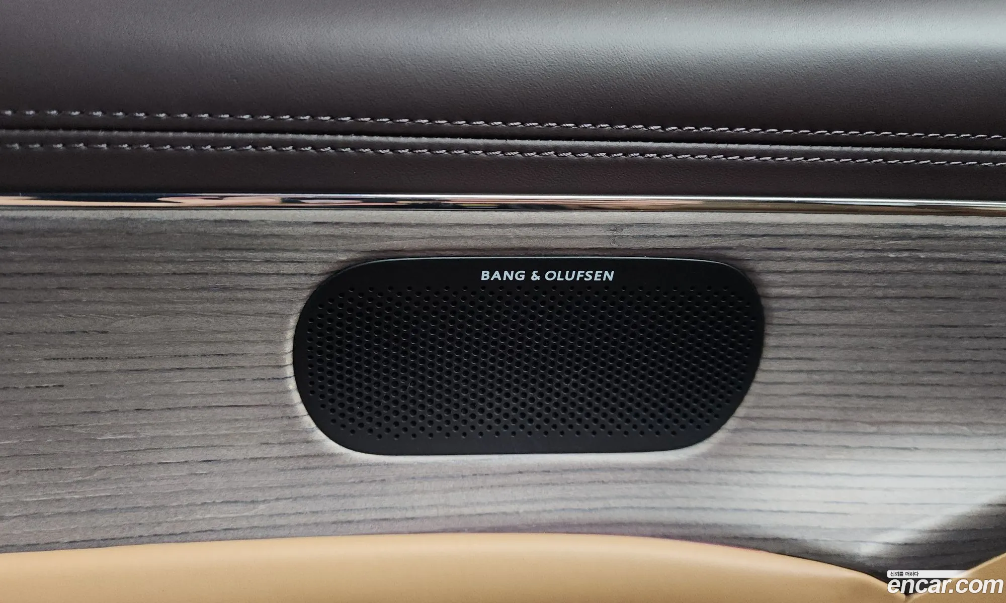 Genesis G90 2022 KMTFA41DDNU010055 — 16