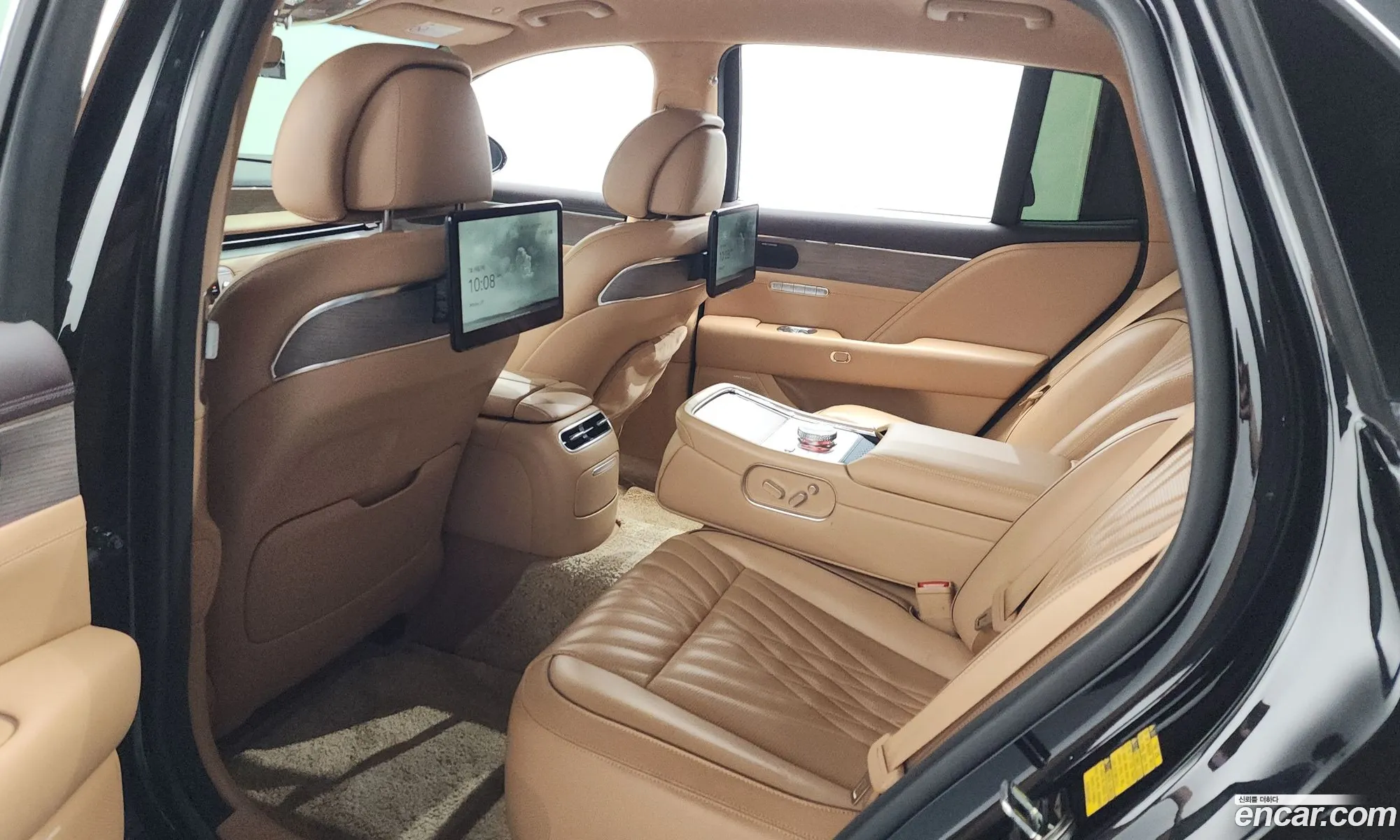 Genesis G90 2022 KMTFA41DDNU010055 — 15