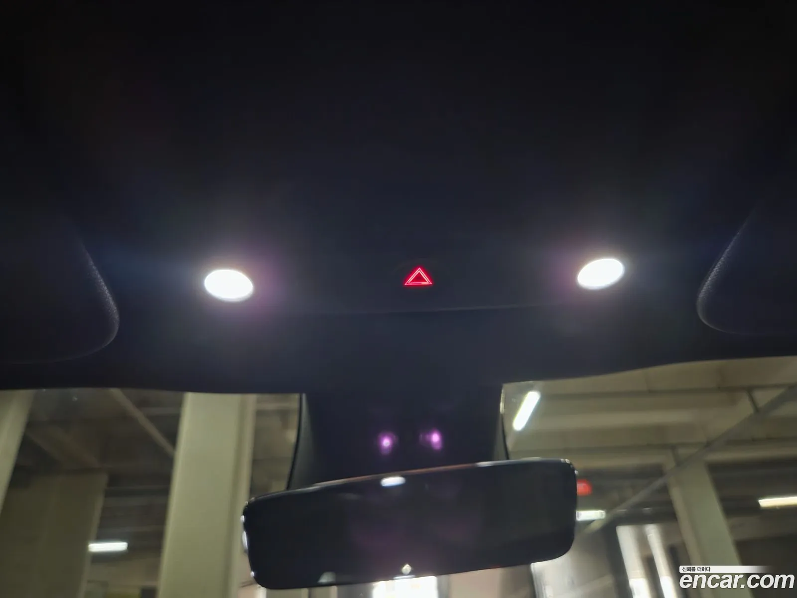 Tesla Model Y 2026 — 5