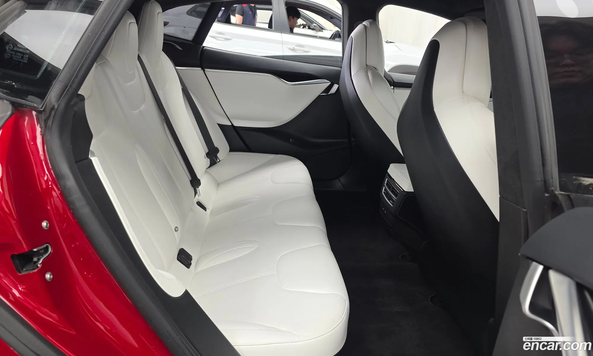 Tesla Model S 2017 5YJSA1E28HF208498 — 15