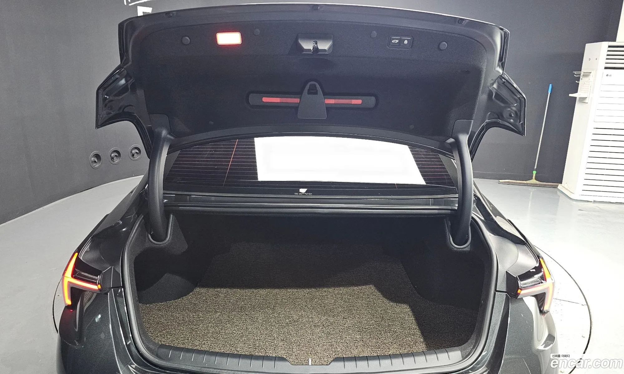 Kia K8 2024 — 3