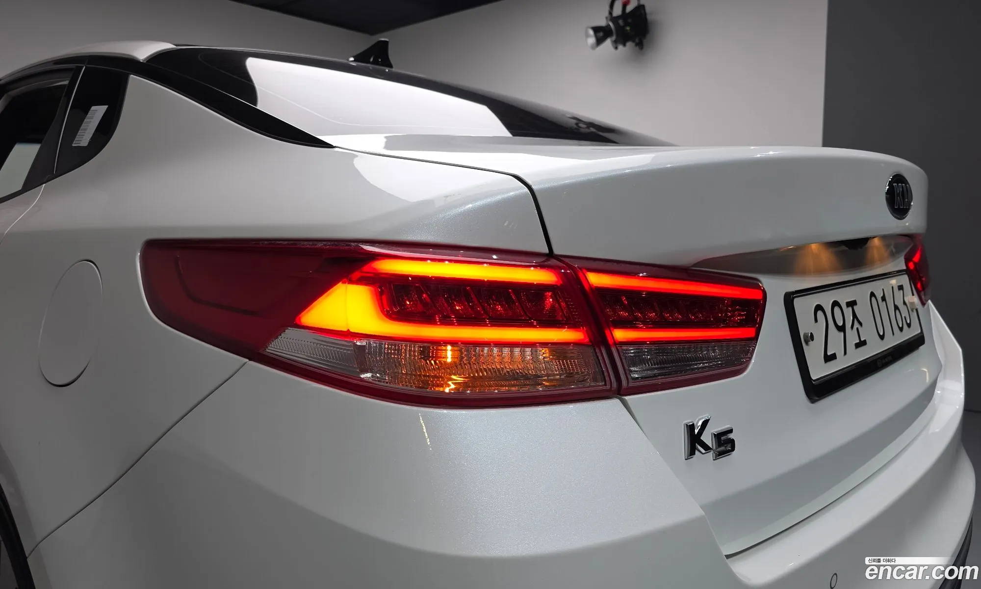 Kia K5 2017 — 24