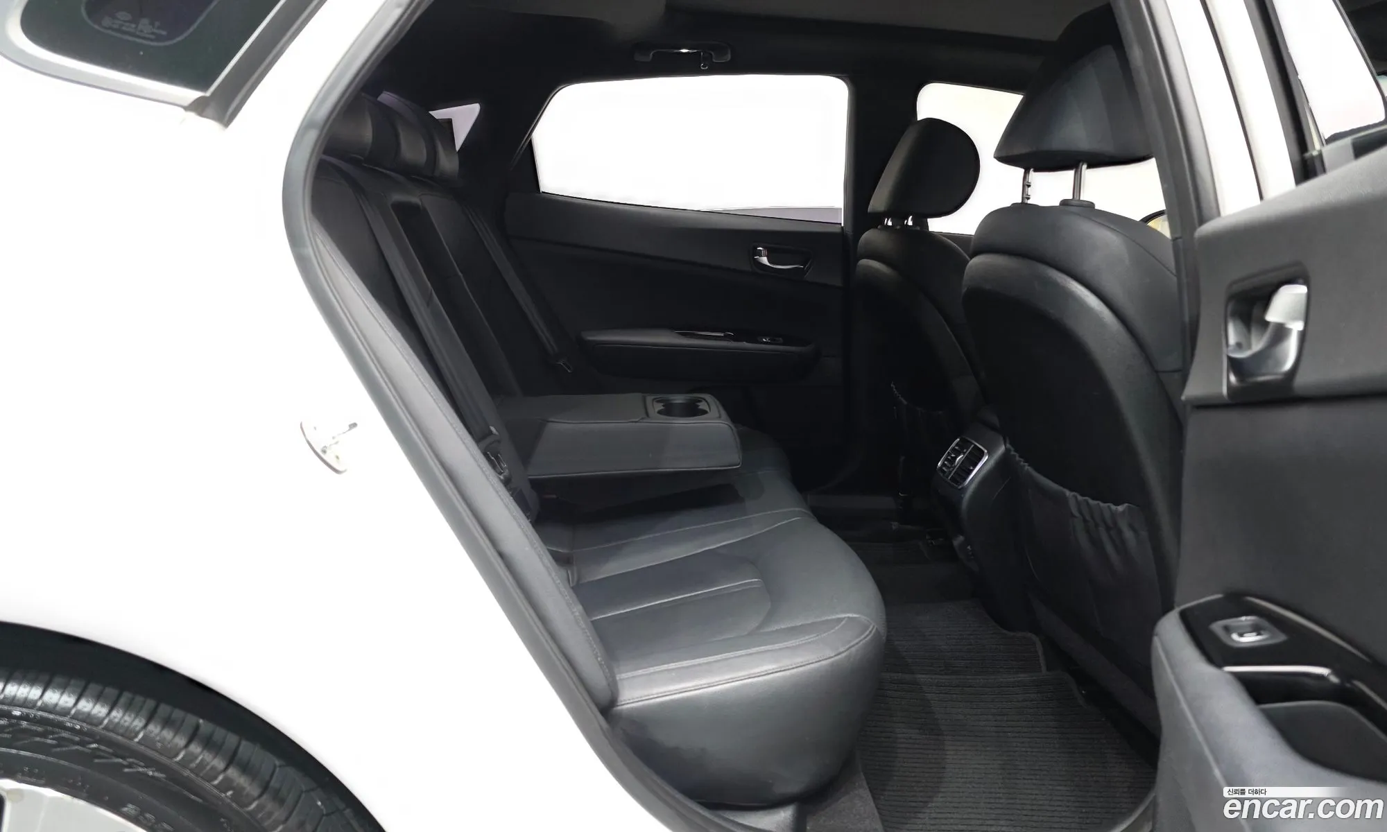 Kia K5 2017 — 21