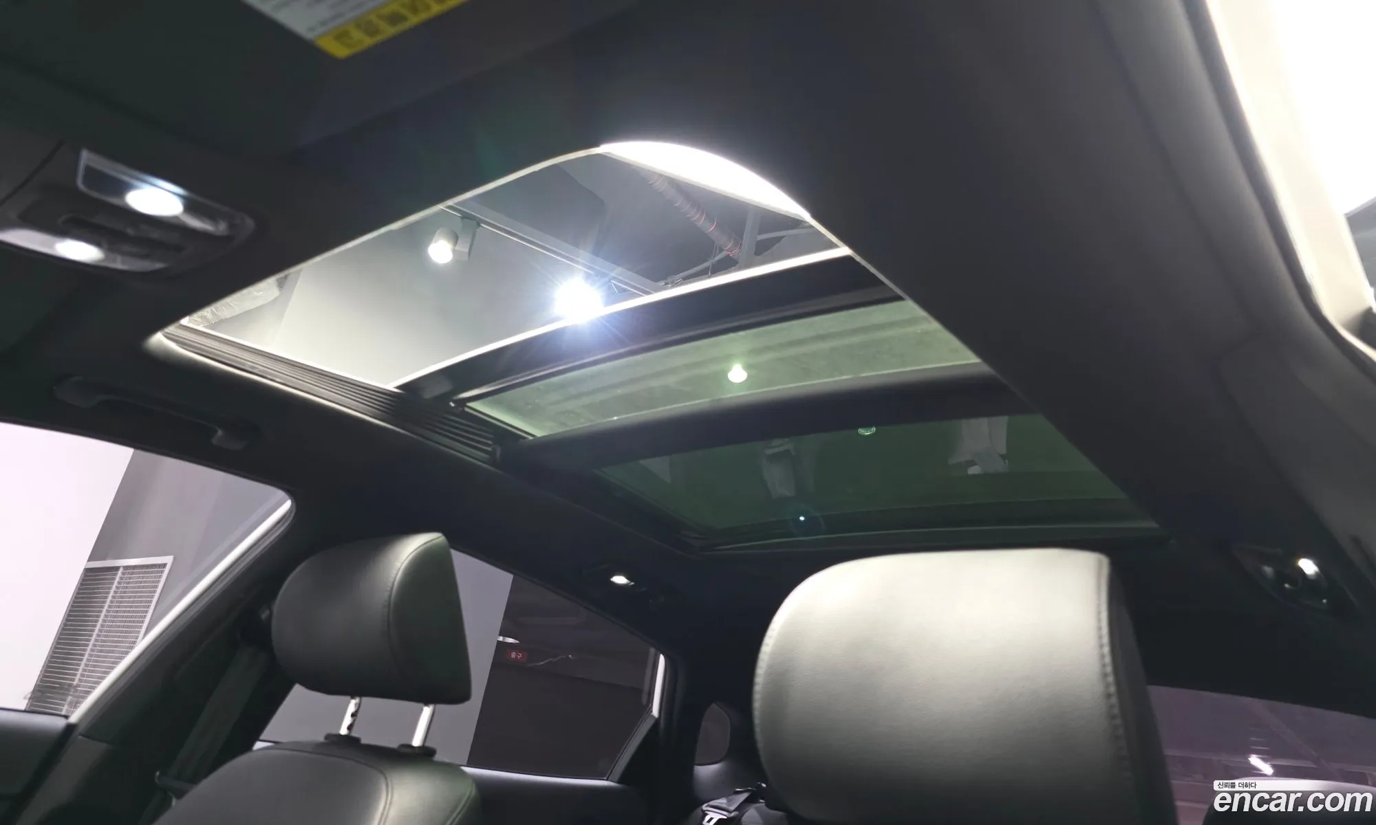 Kia K5 2017 — 28