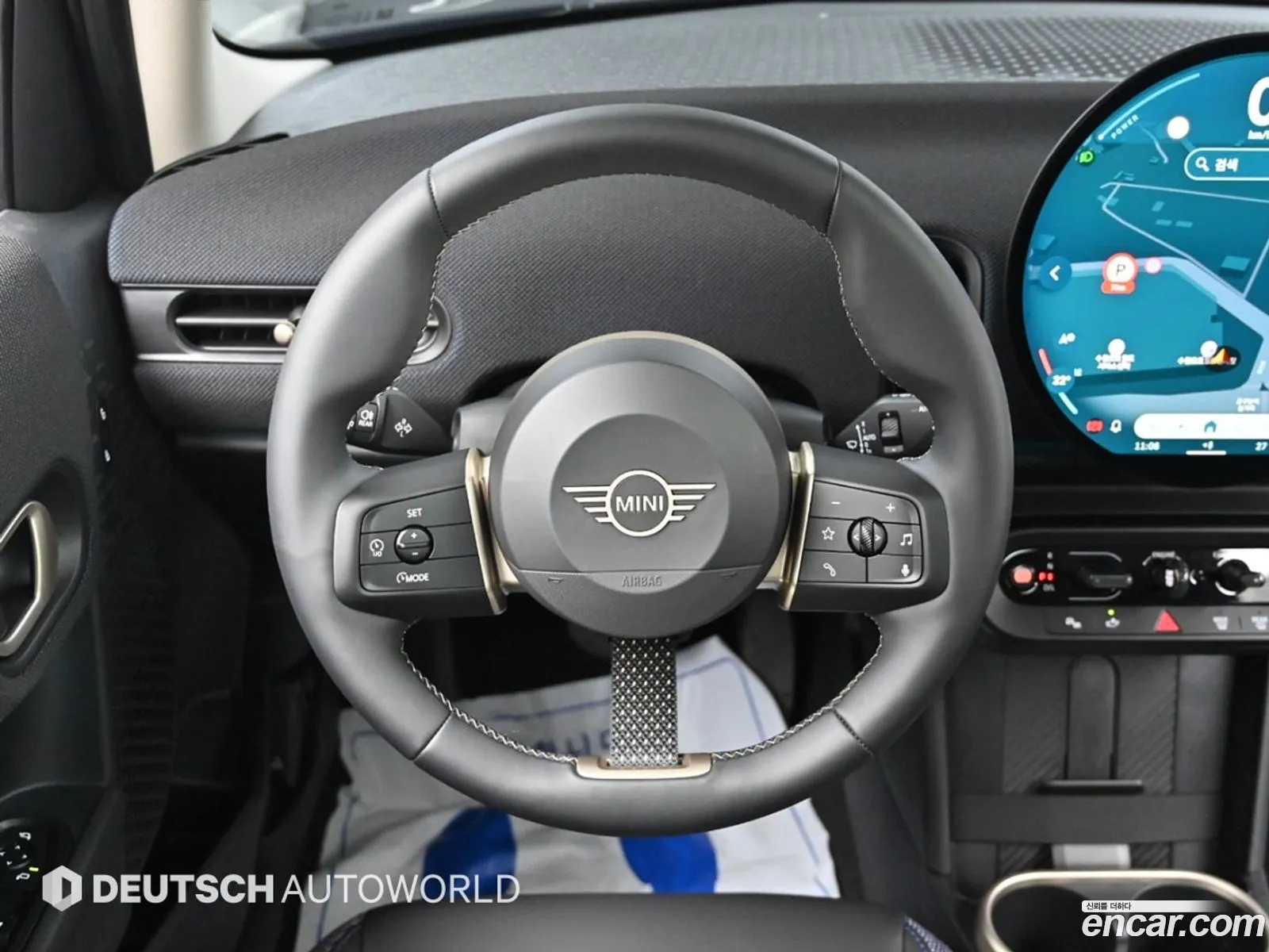 Mini Cooper C 2025 — 8