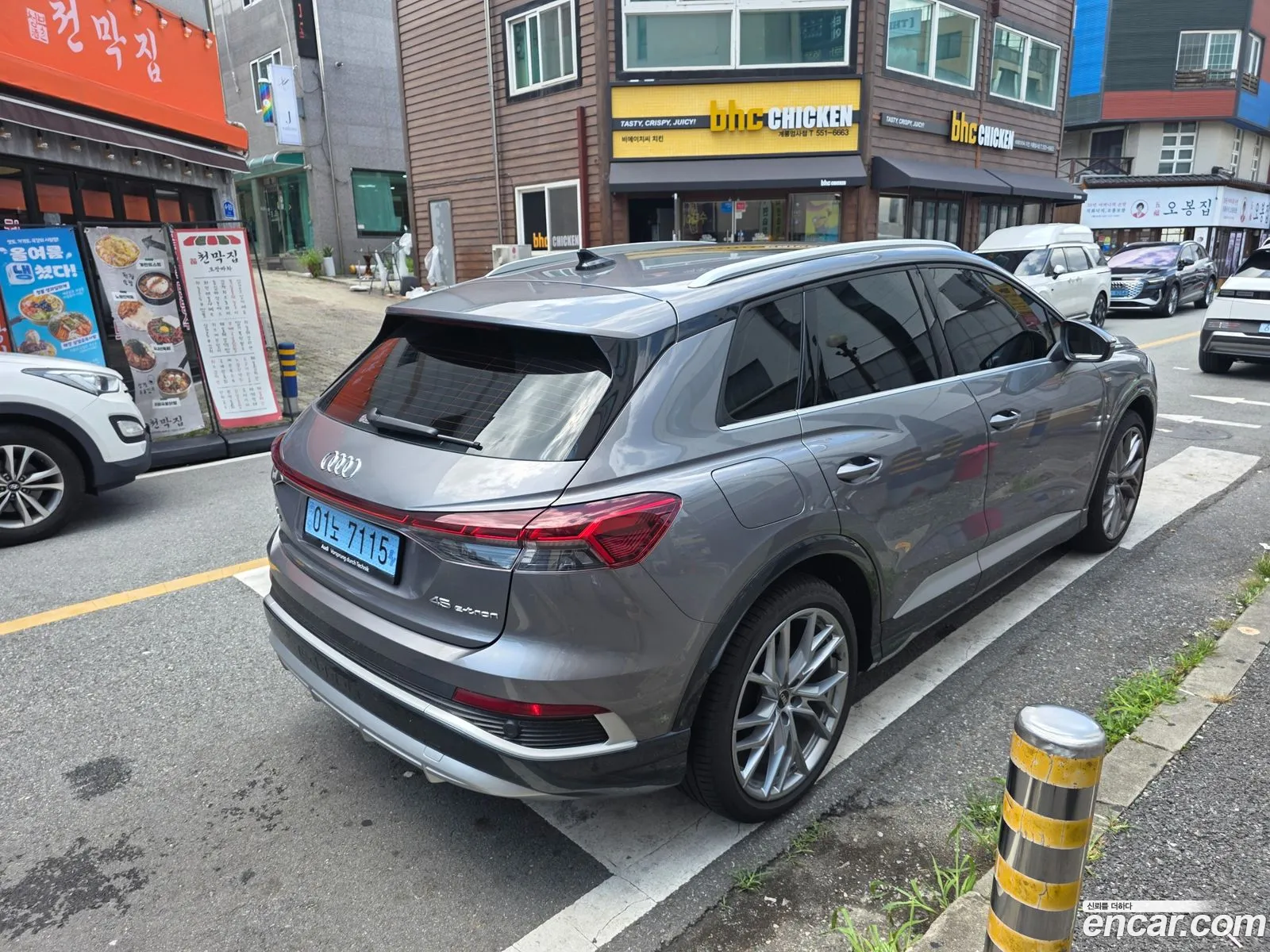 Audi Q4 e-tron 2025 — 6