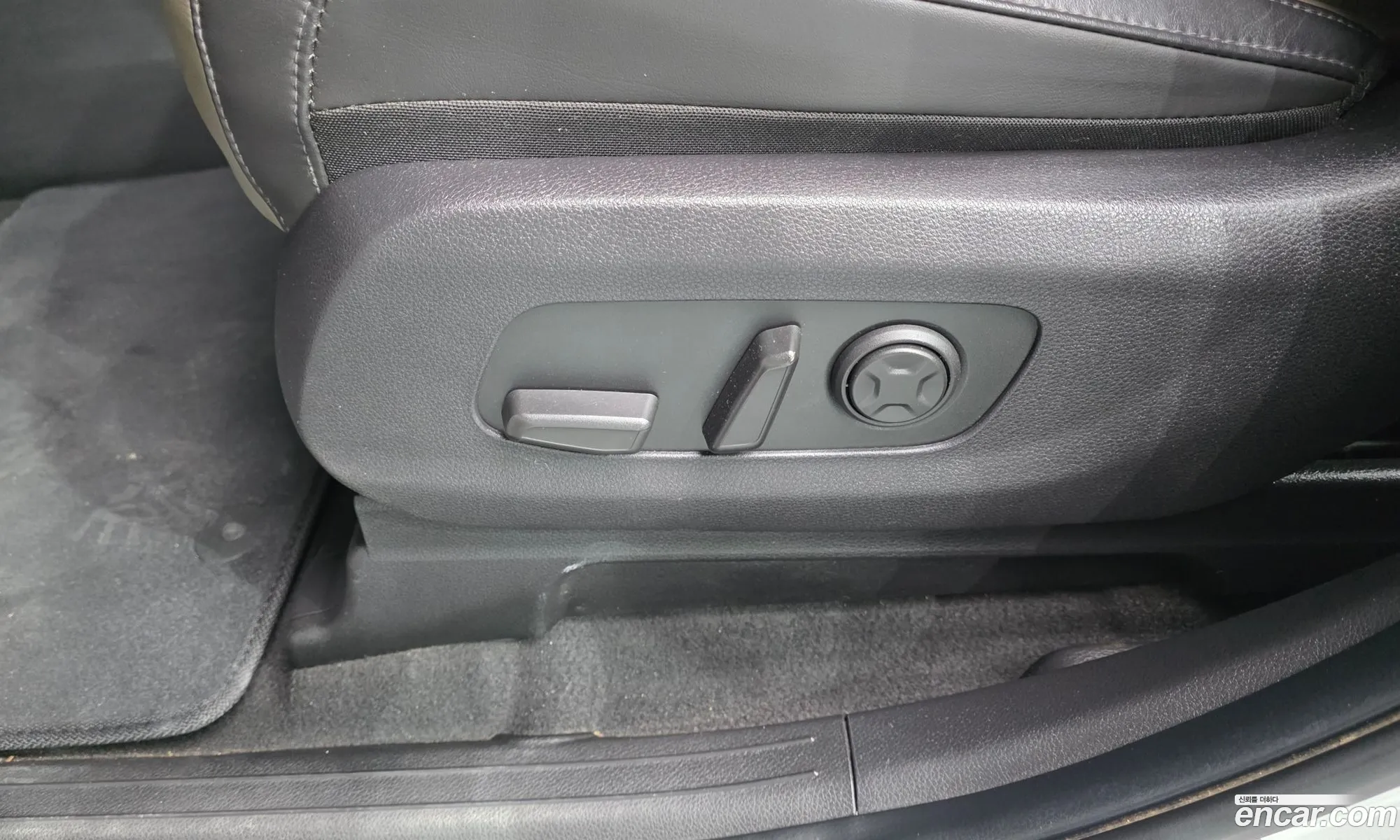 Kia Carnival 2023 KNANC813BRS409195 — 13