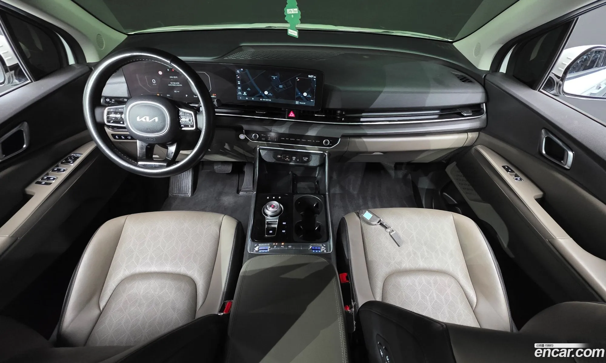 Kia Carnival 2023 KNANC813BRS409195 — 31