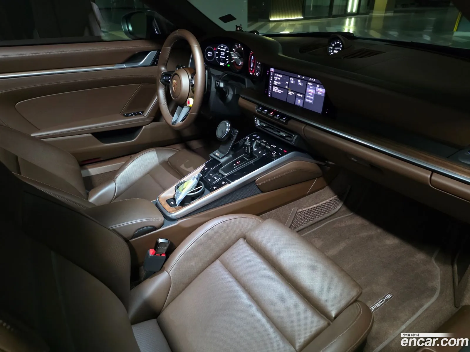 Porsche 911 2020 — 13