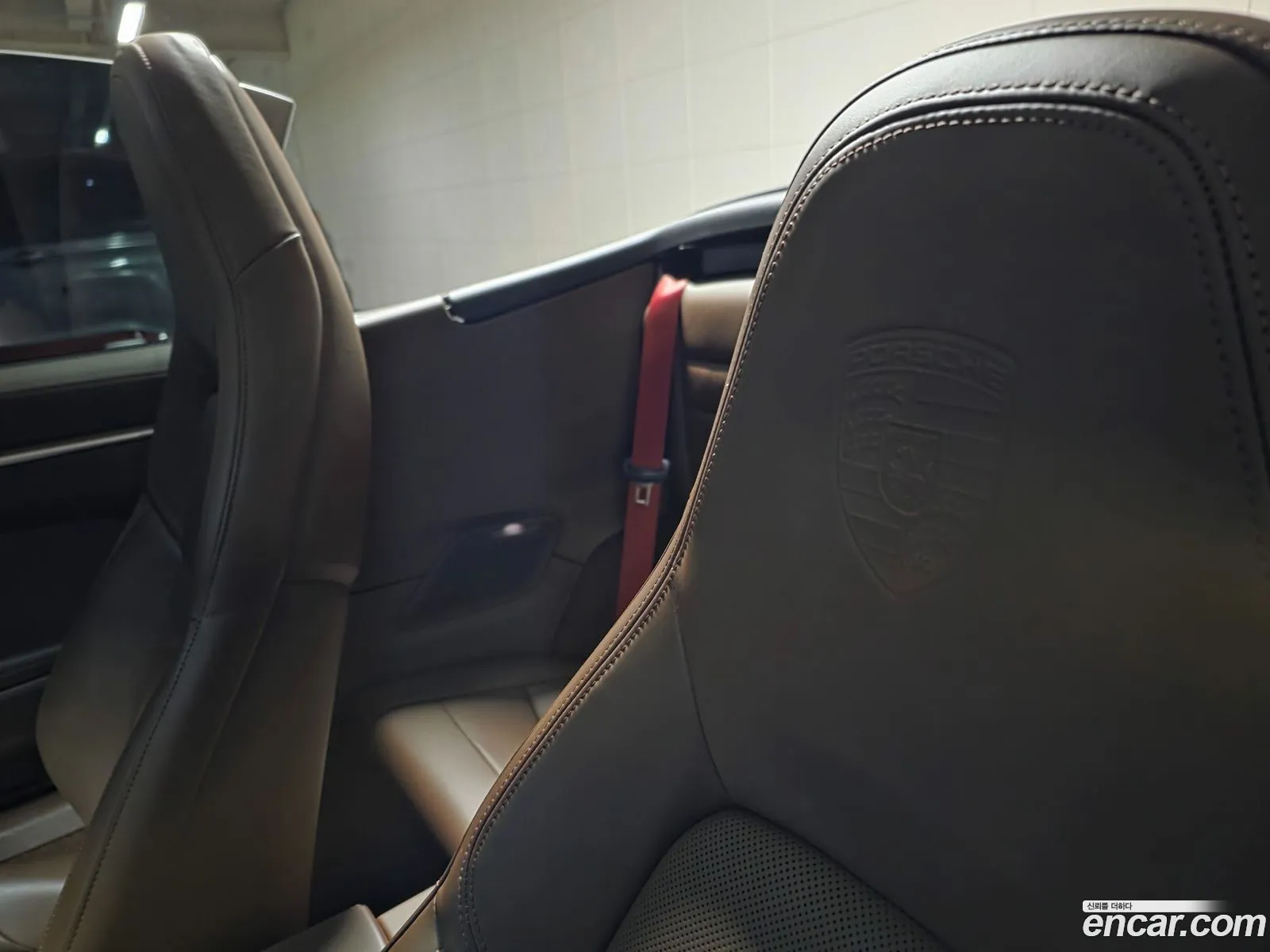 Porsche 911 2020 — 17