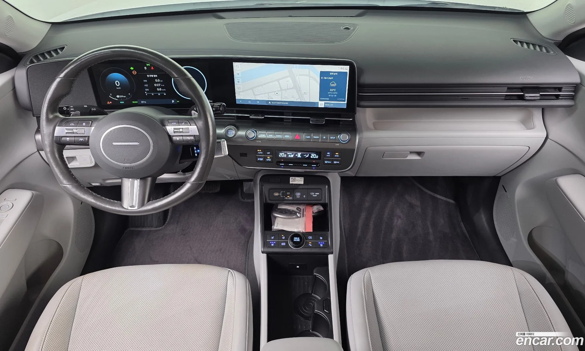 Hyundai Kona Hybrid 2023 — 6