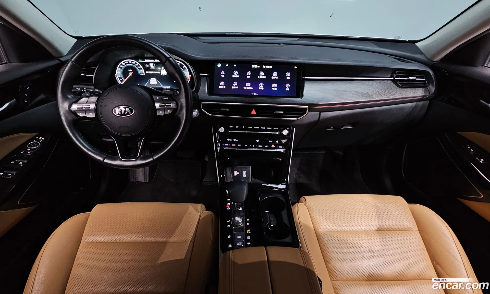 Kia K7 Premier 2019 — 14
