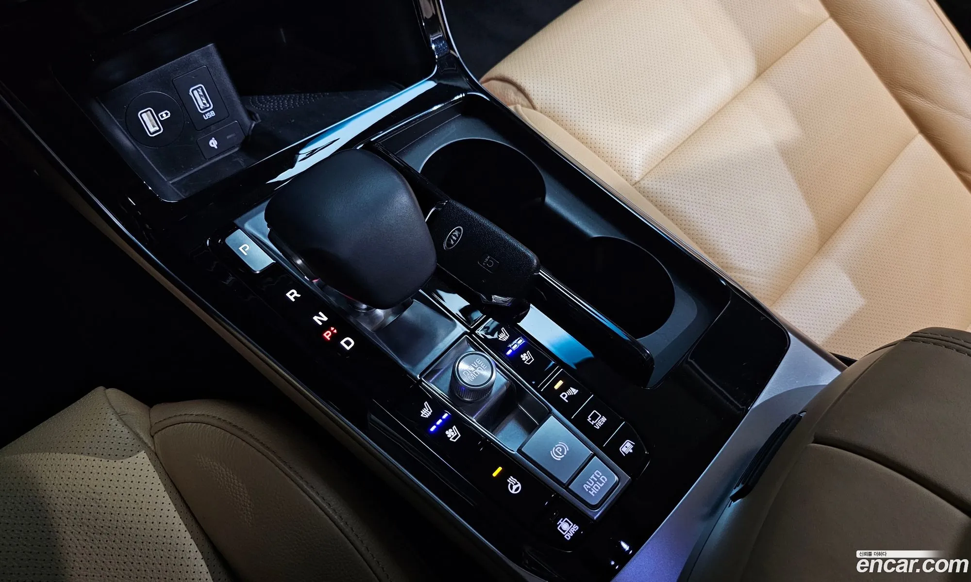 Kia K7 Premier 2019 — 29