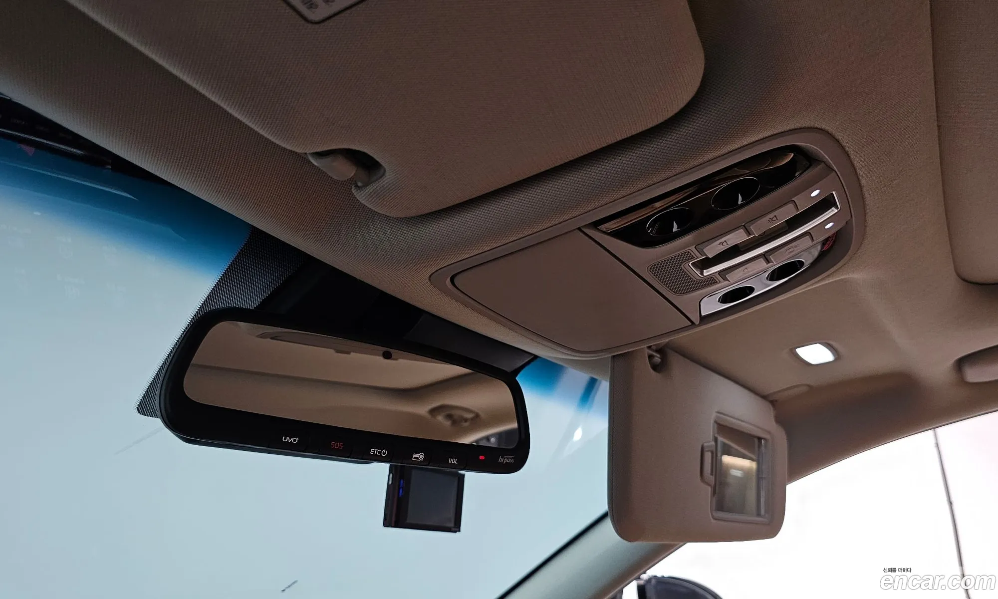 Kia K7 Premier 2019 — 2