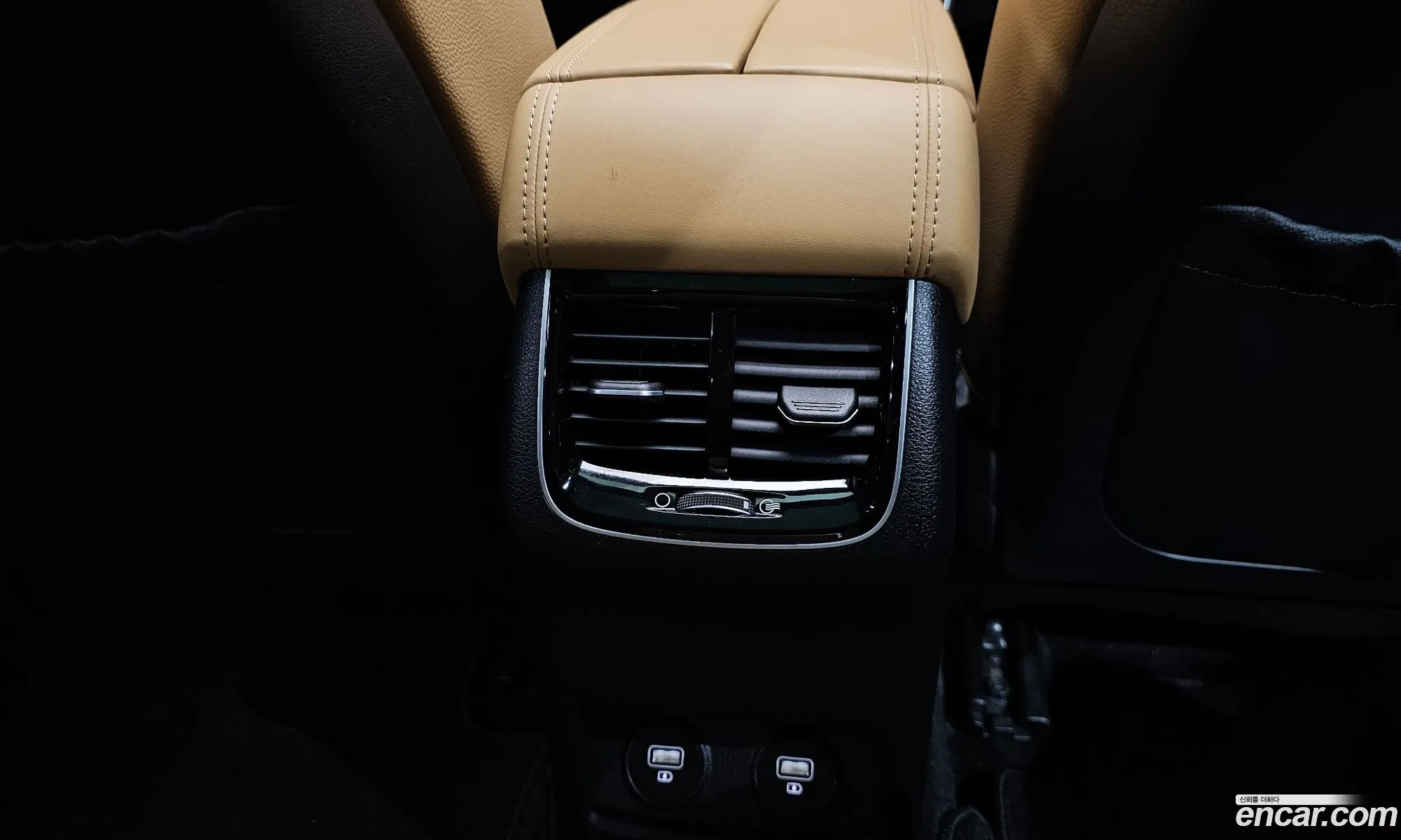 Kia K7 Premier 2019 — 24