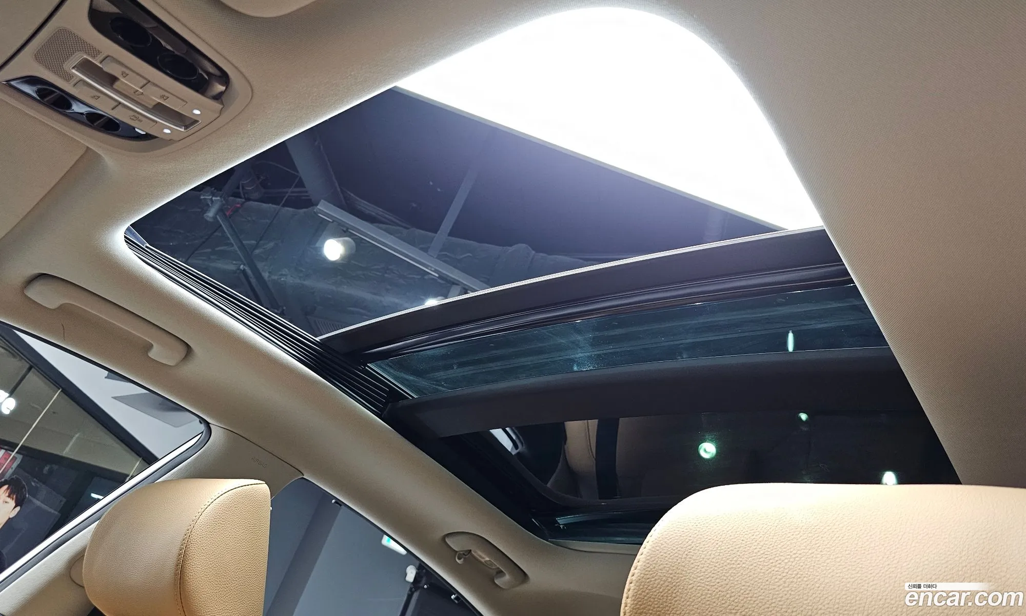 Kia K7 Premier 2019 — 21